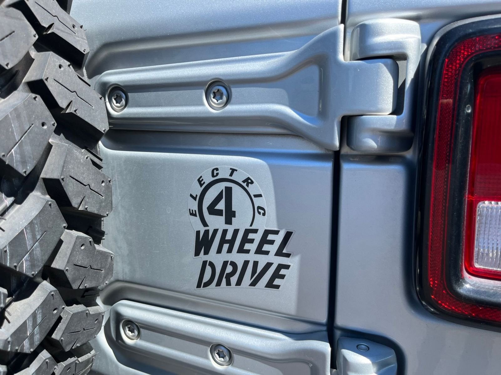Thumbnail: 2023 Jeep Wrangler - 14
