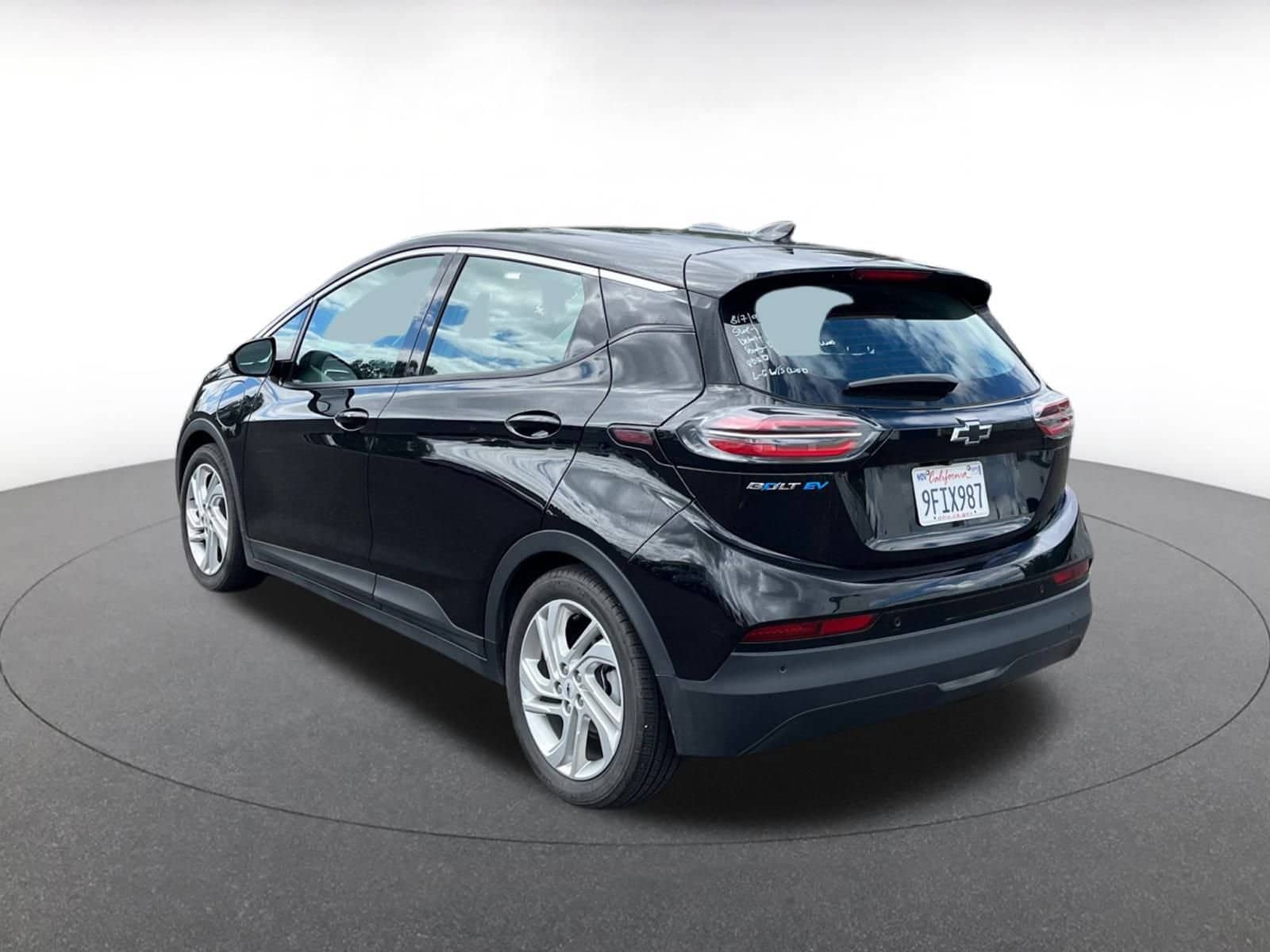 Thumbnail: 2023 Chevrolet Bolt EV - 5