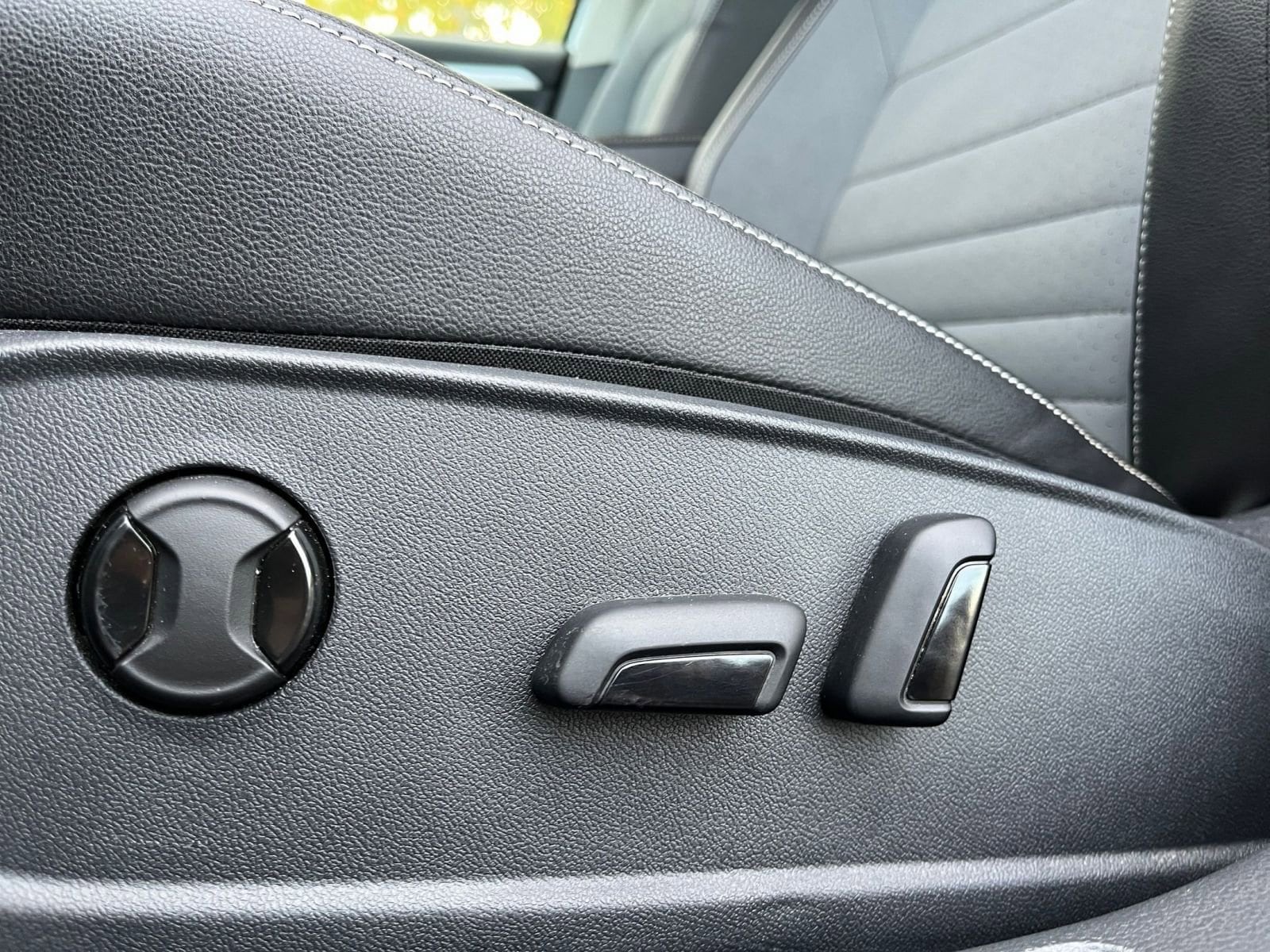 Thumbnail: 2025 Volkswagen Jetta - 23