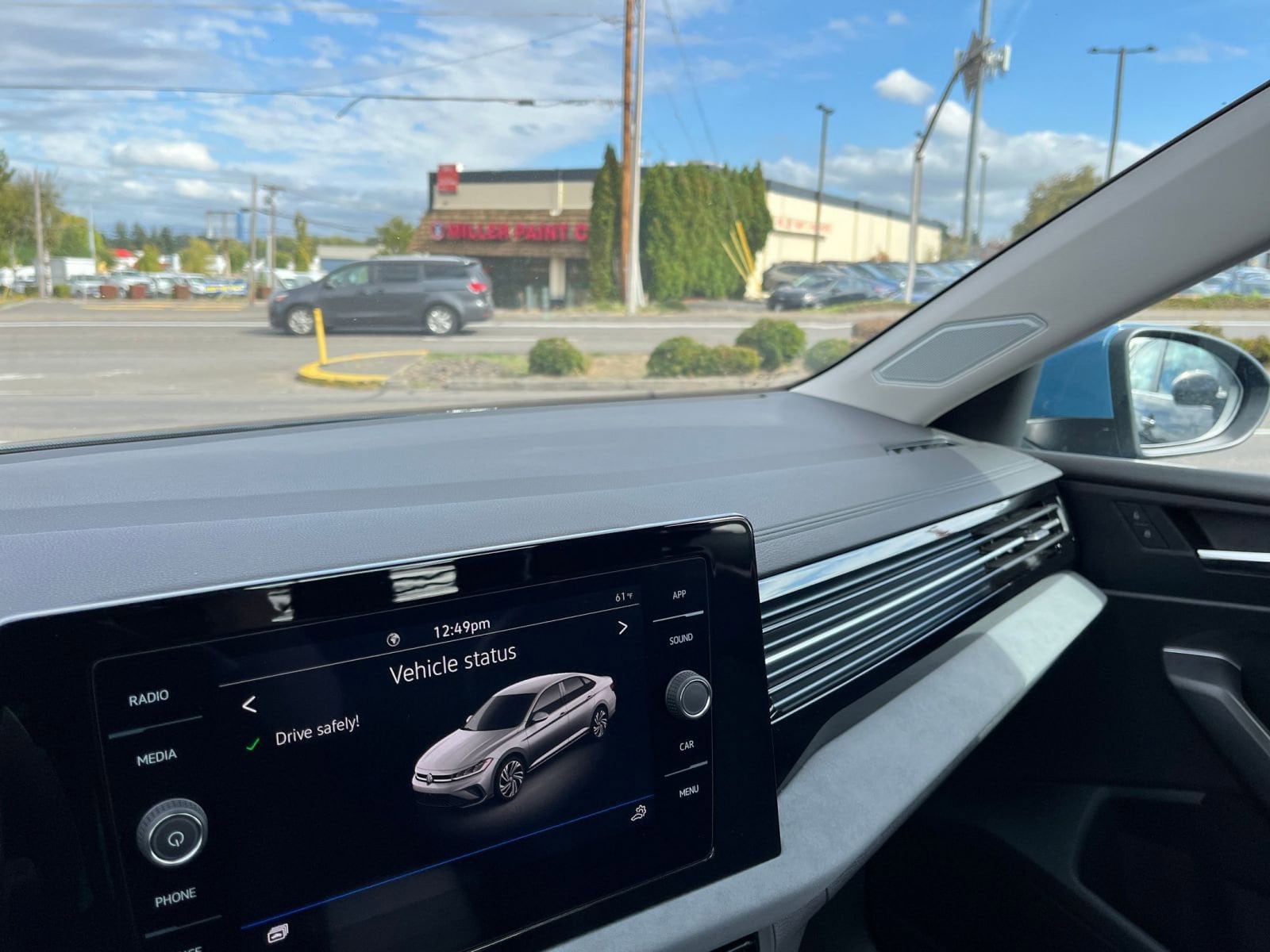 Thumbnail: 2025 Volkswagen Jetta - 35