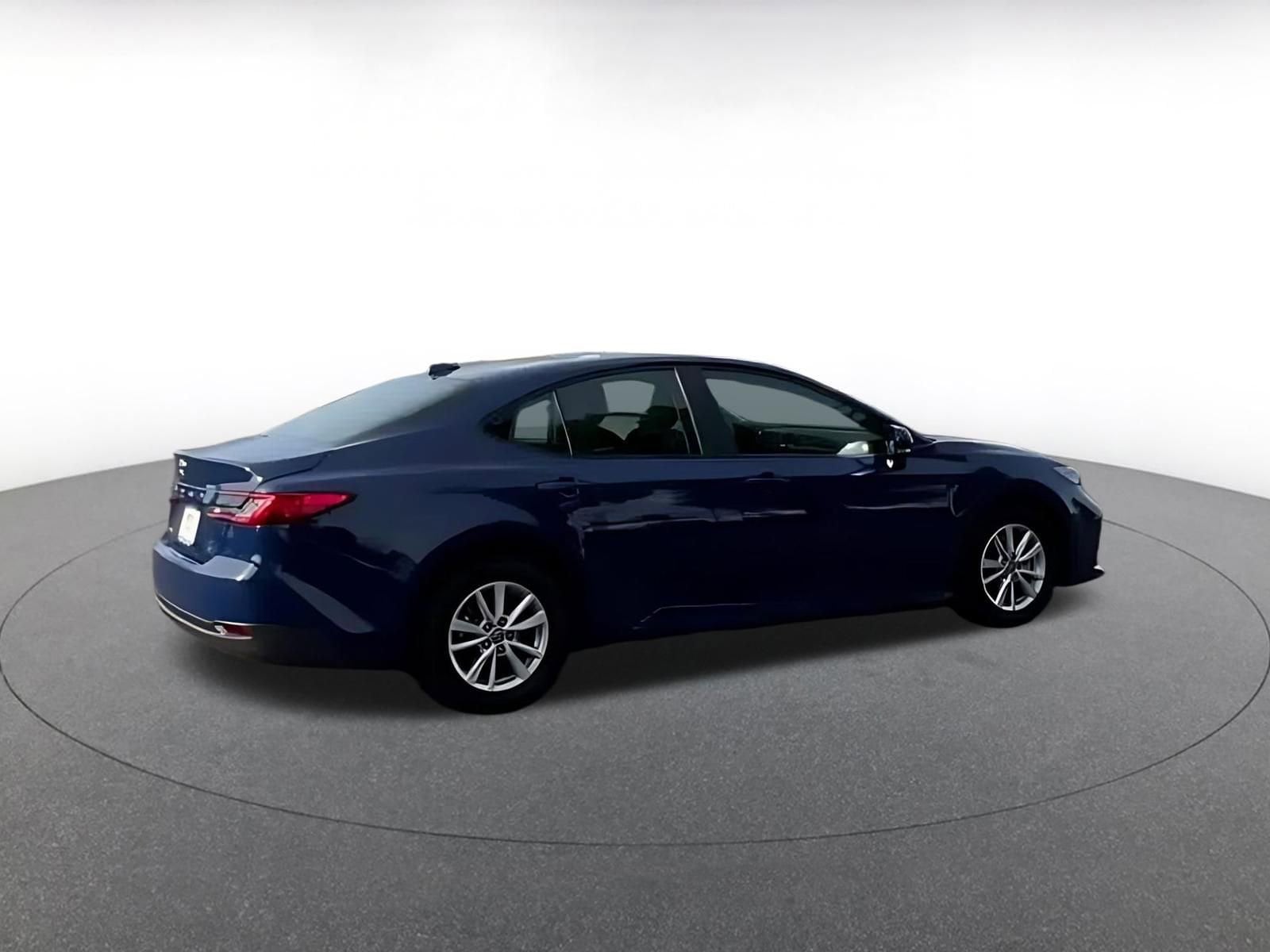 Thumbnail: 2025 Toyota Camry - 8