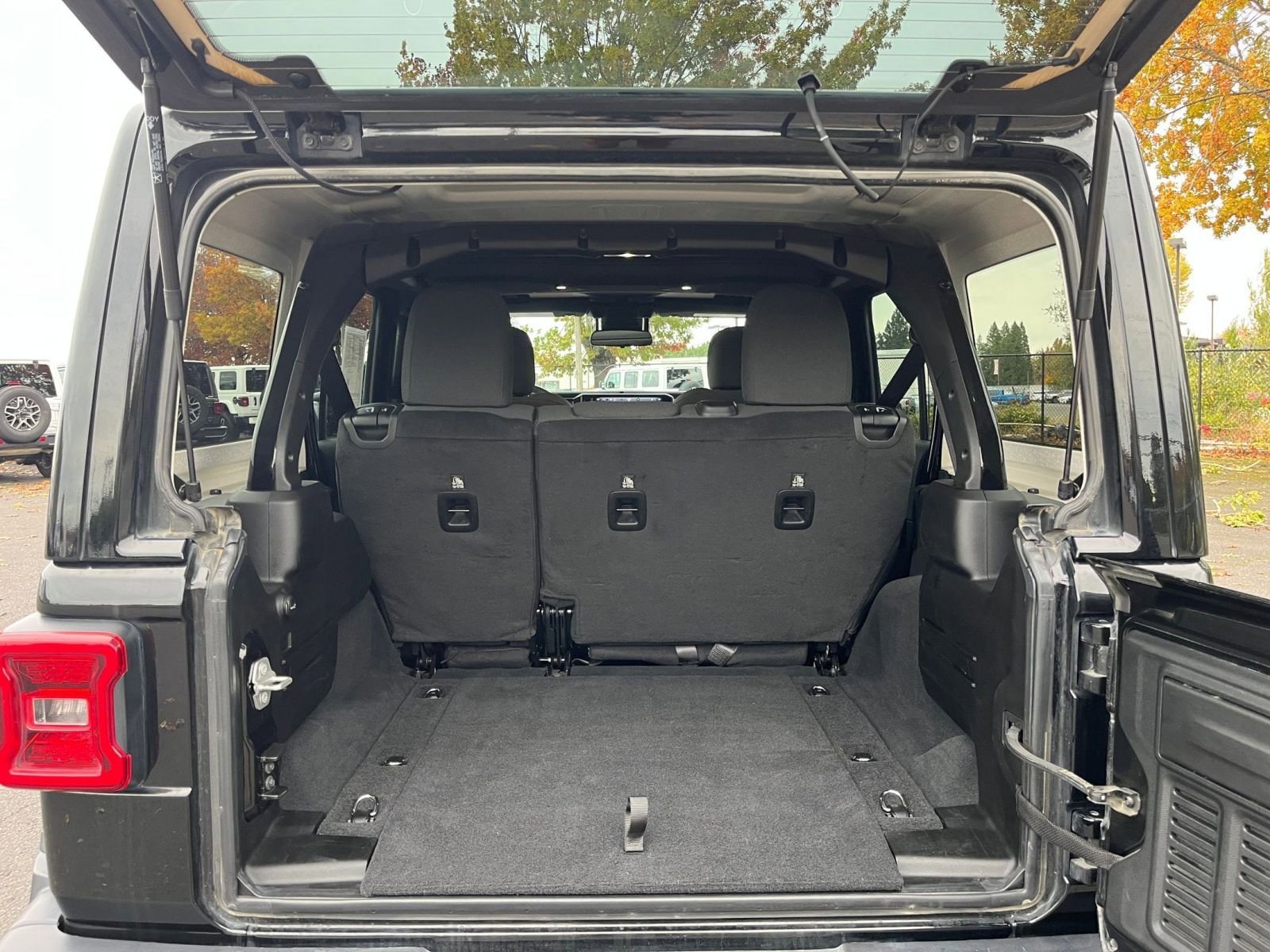 Thumbnail: 2025 Jeep Wrangler - 29