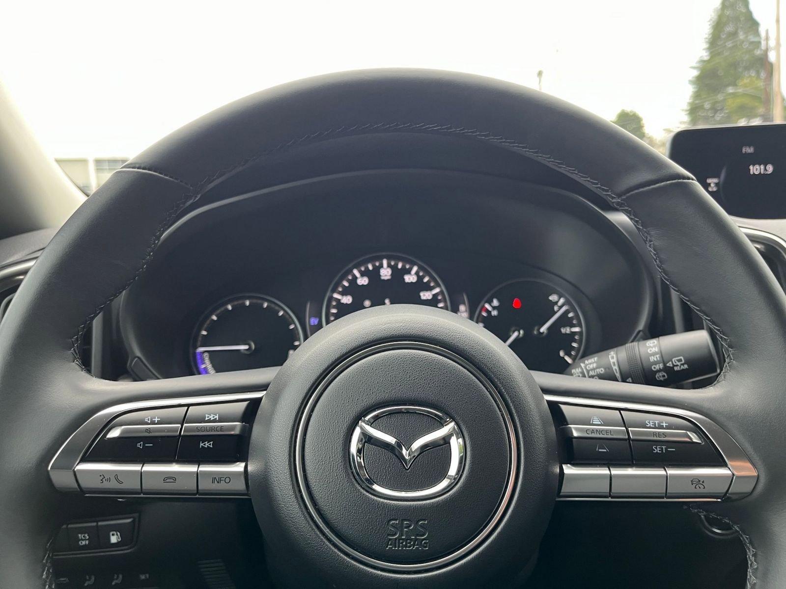 Thumbnail: 2025 Mazda CX-50 - 30