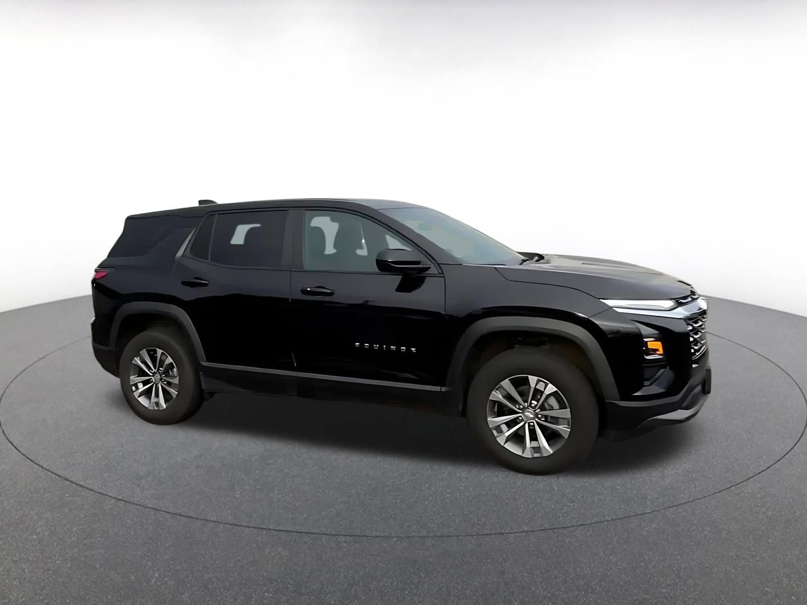 Thumbnail: 2025 Chevrolet Equinox - 2