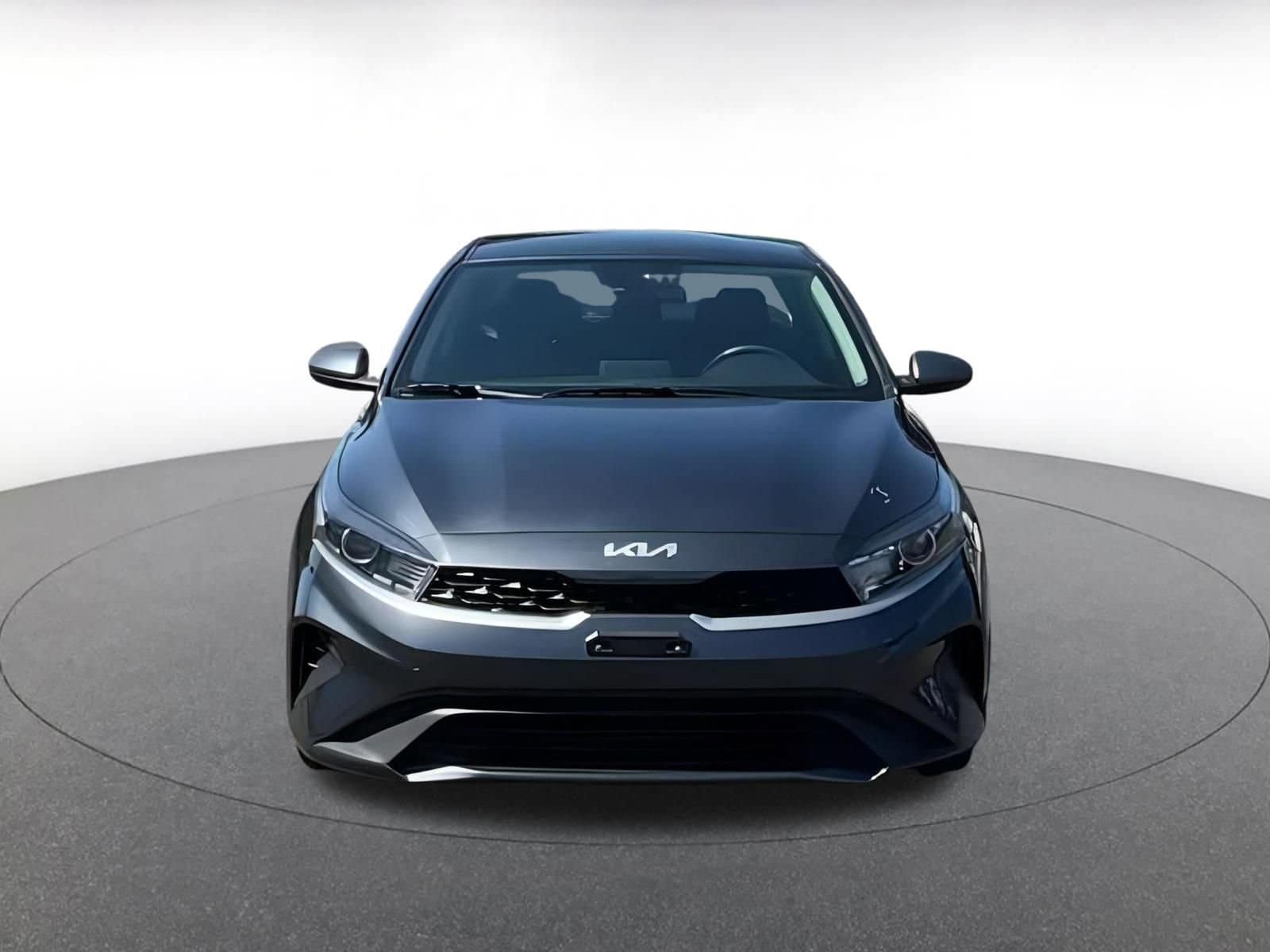 Thumbnail: 2024 Kia Forte - 7