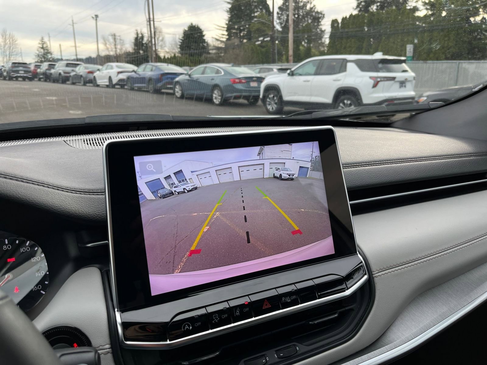 Thumbnail: 2025 Jeep Compass - 25