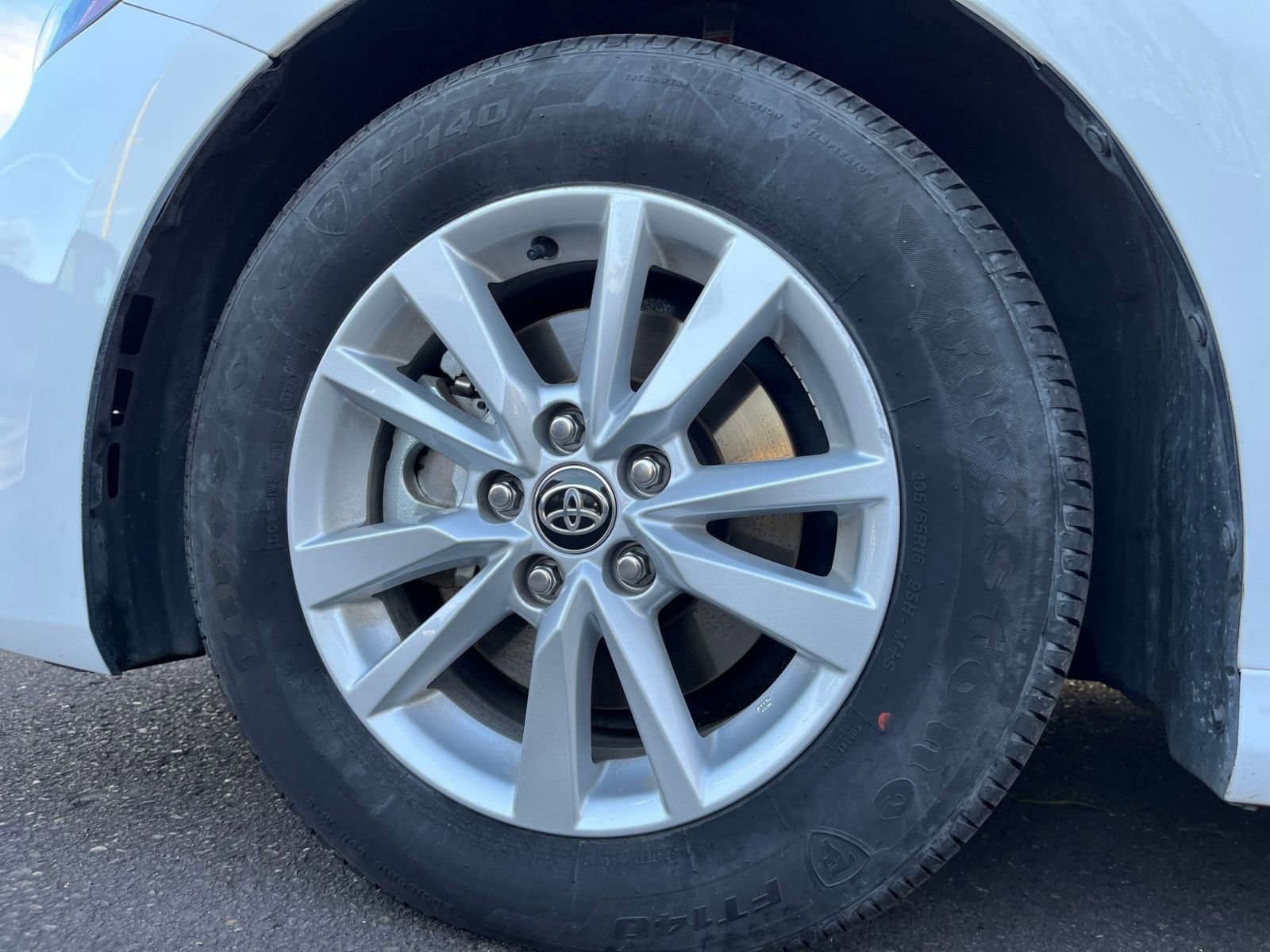 Thumbnail: 2025 Toyota Camry - 29