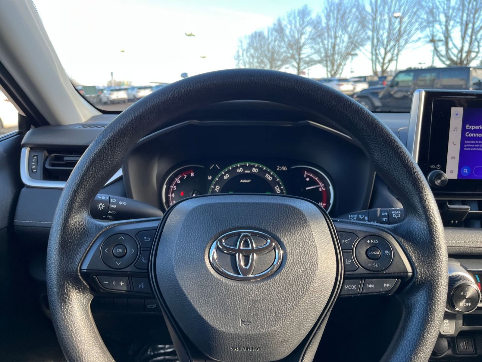 Thumbnail: 2025 Toyota RAV4 - 31