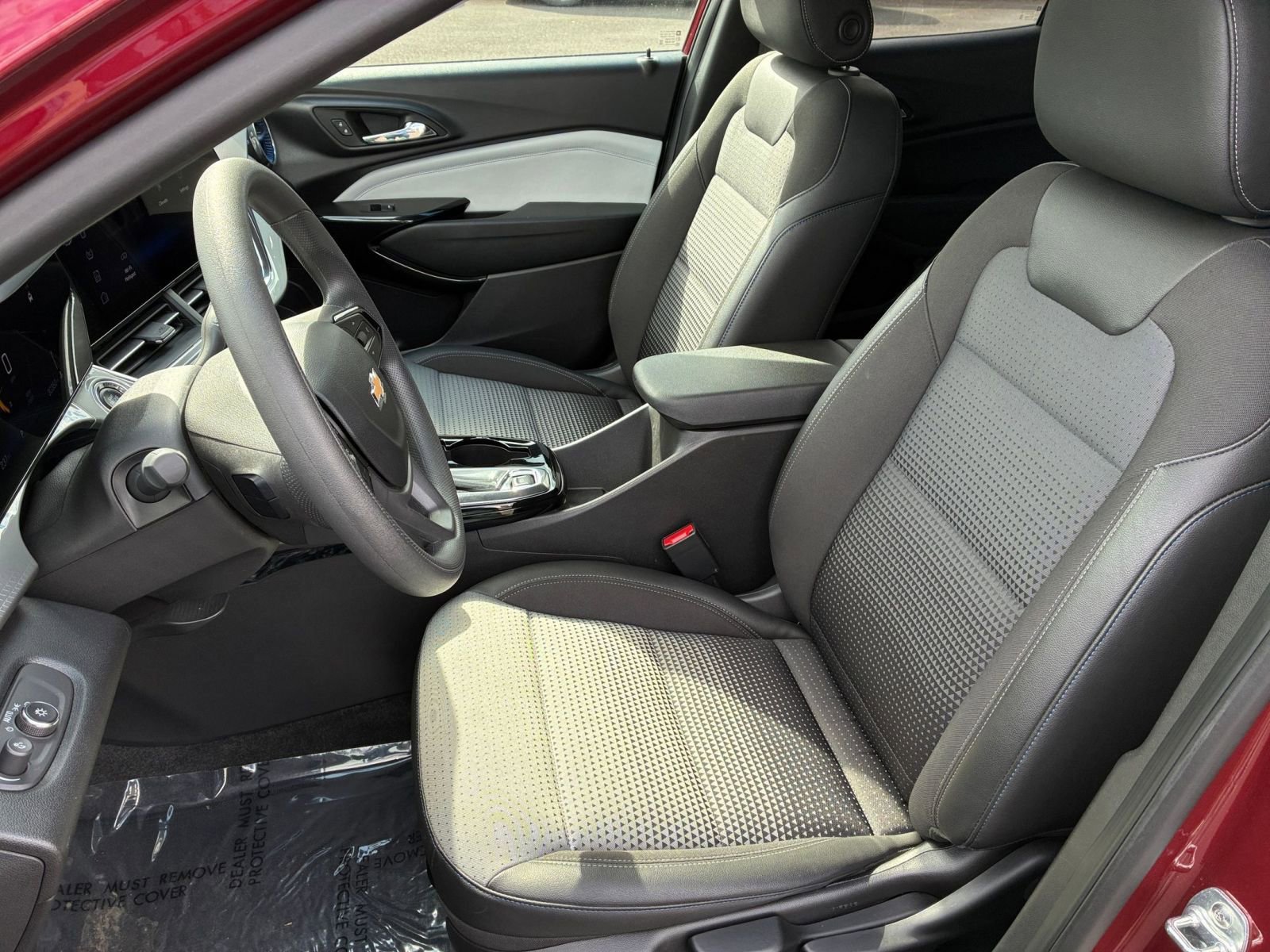 Thumbnail: 2025 Chevrolet Trax - 35