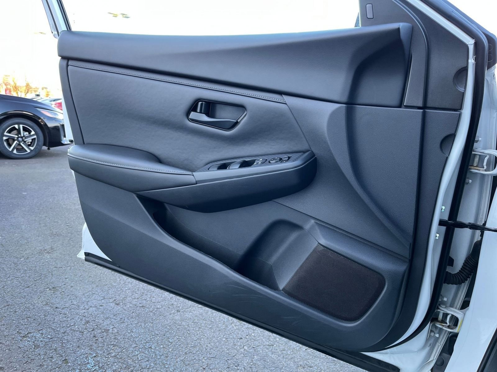 Thumbnail: 2025 Nissan Sentra - 18