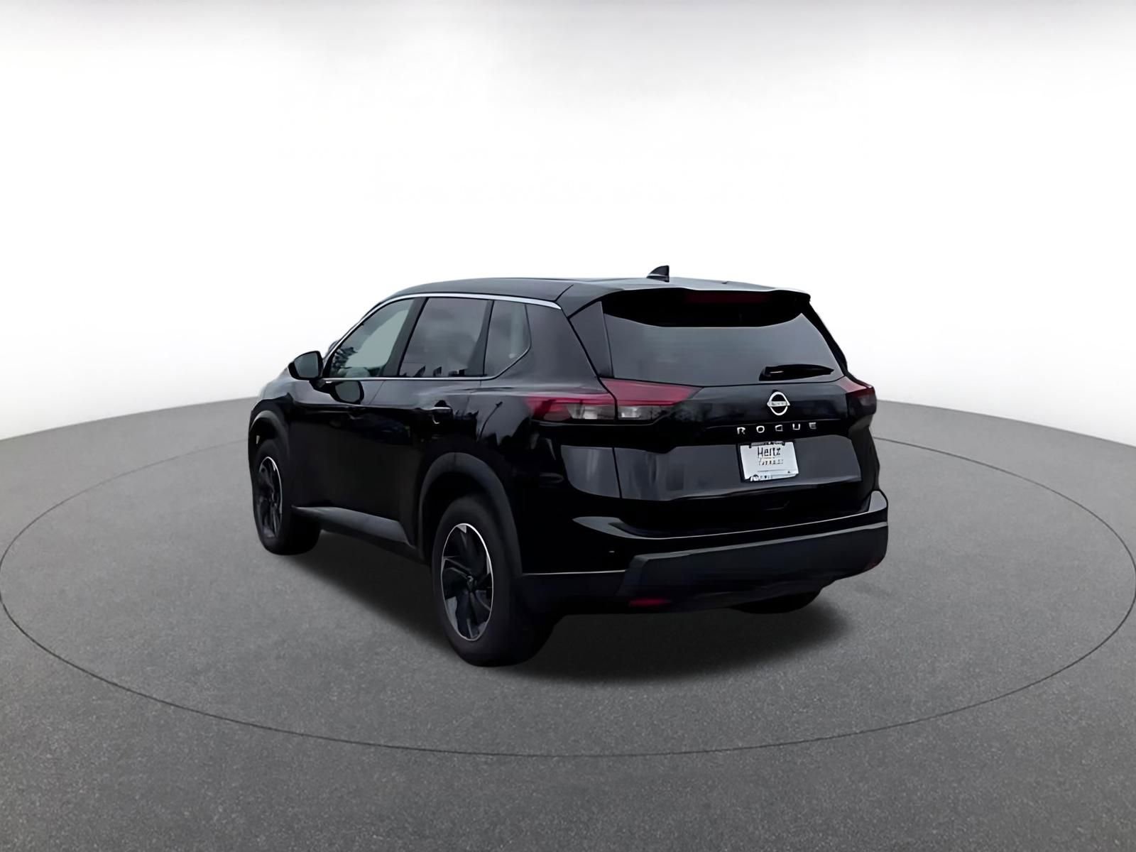 Thumbnail: 2025 Nissan Rogue - 10