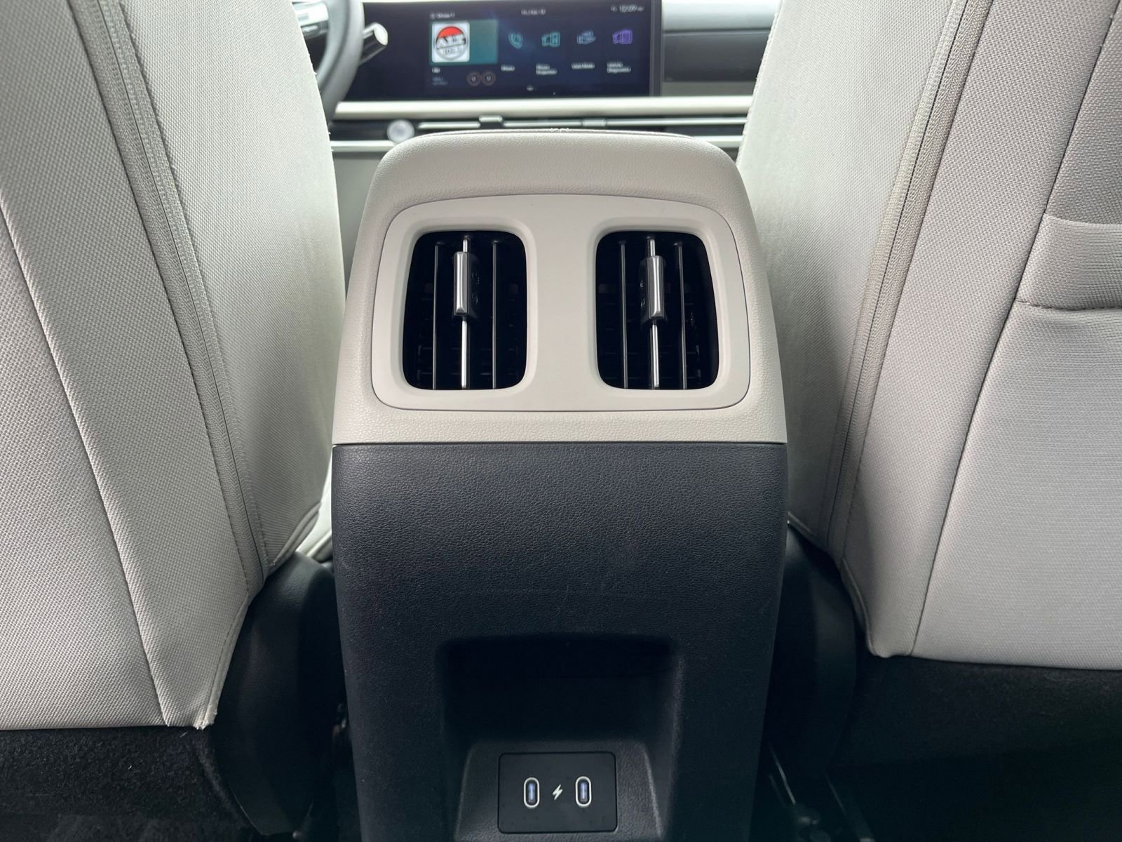 Thumbnail: 2025 Hyundai Tucson - 25