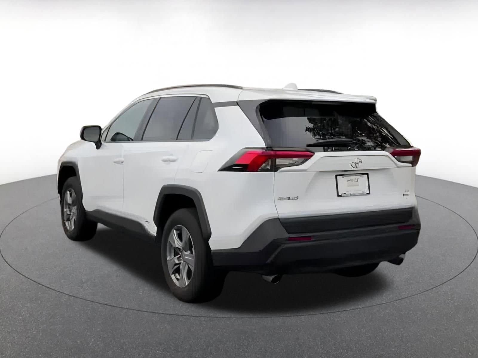 Thumbnail: 2025 Toyota RAV4 - 10