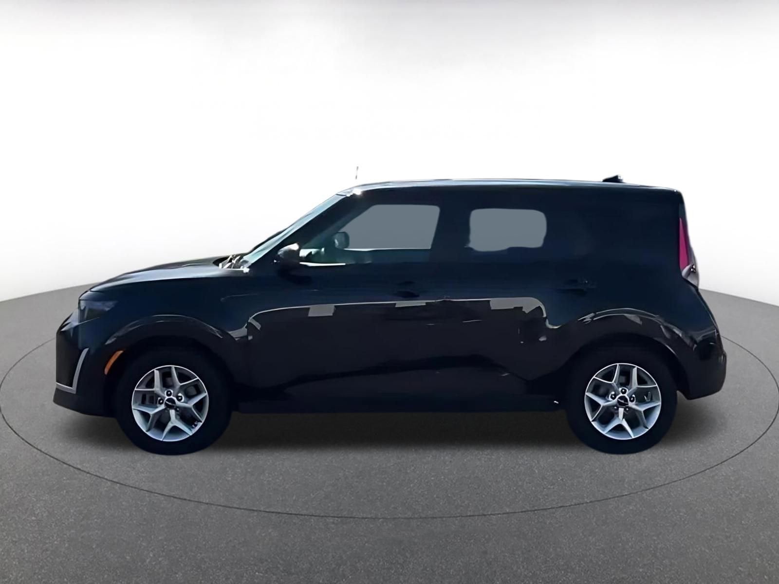 Thumbnail: 2025 Kia Soul - 8