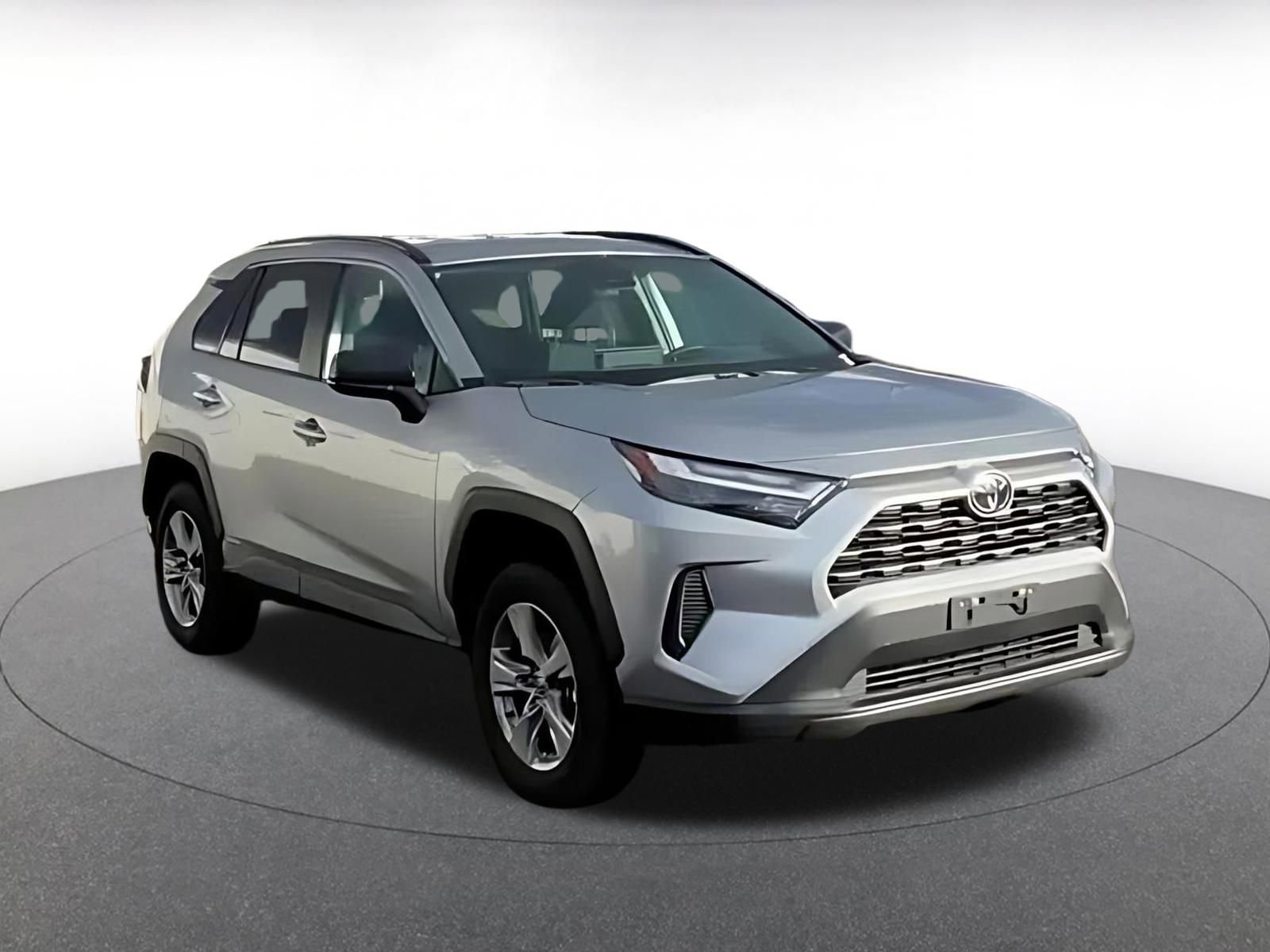 Thumbnail: 2025 Toyota RAV4 - 3