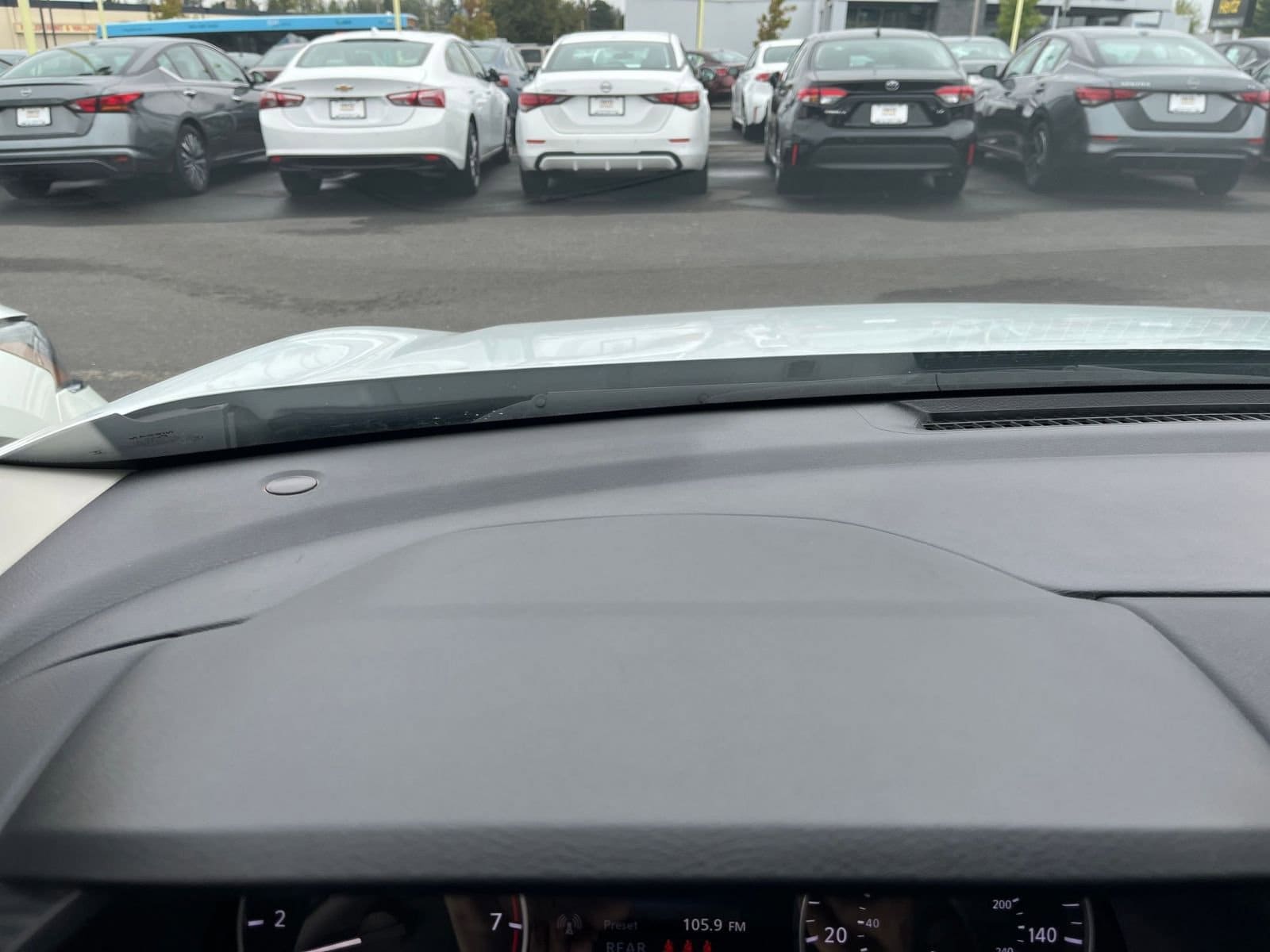 Thumbnail: 2024 Nissan Sentra - 32