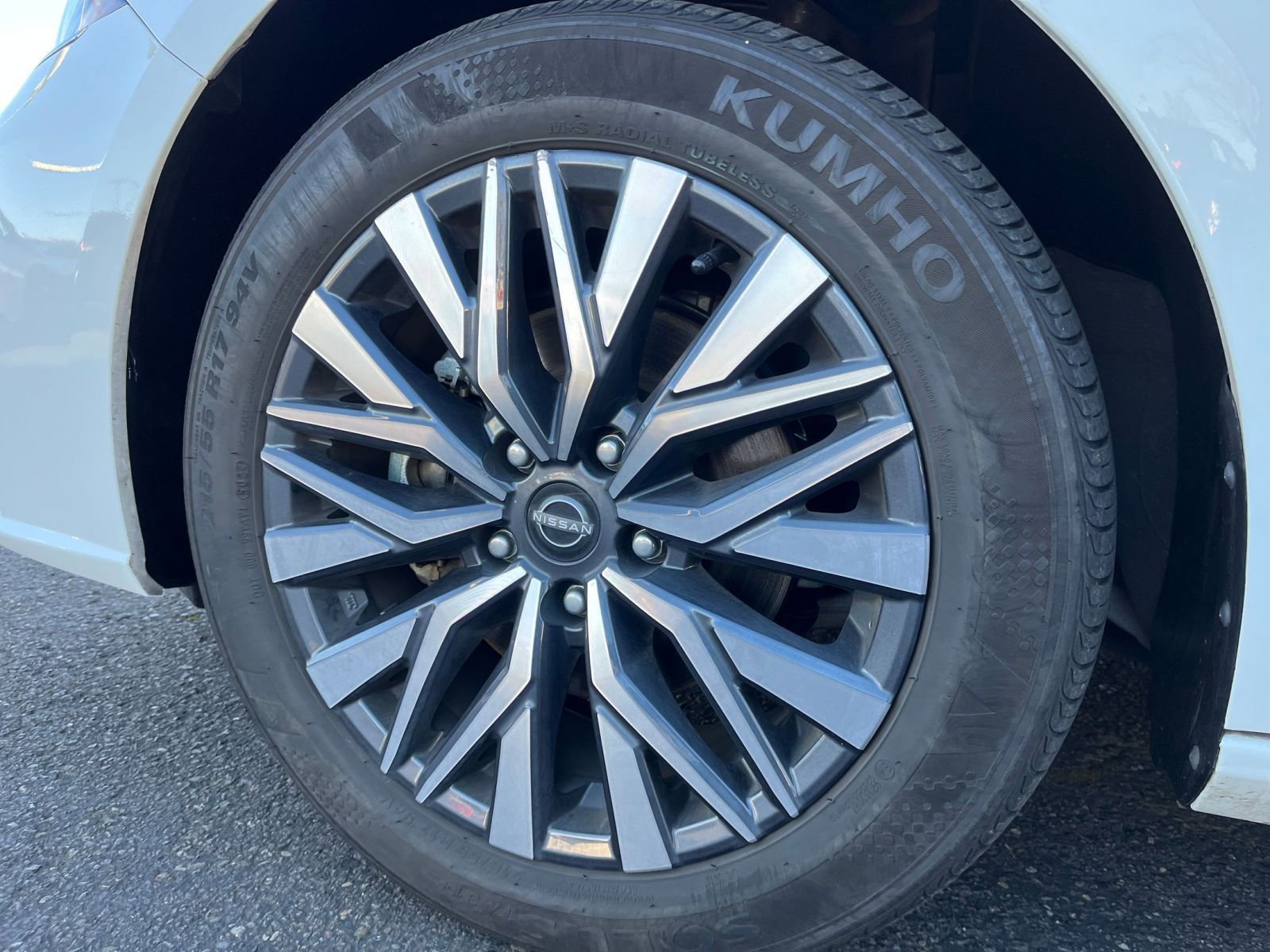 Thumbnail: 2025 Nissan Altima - 29