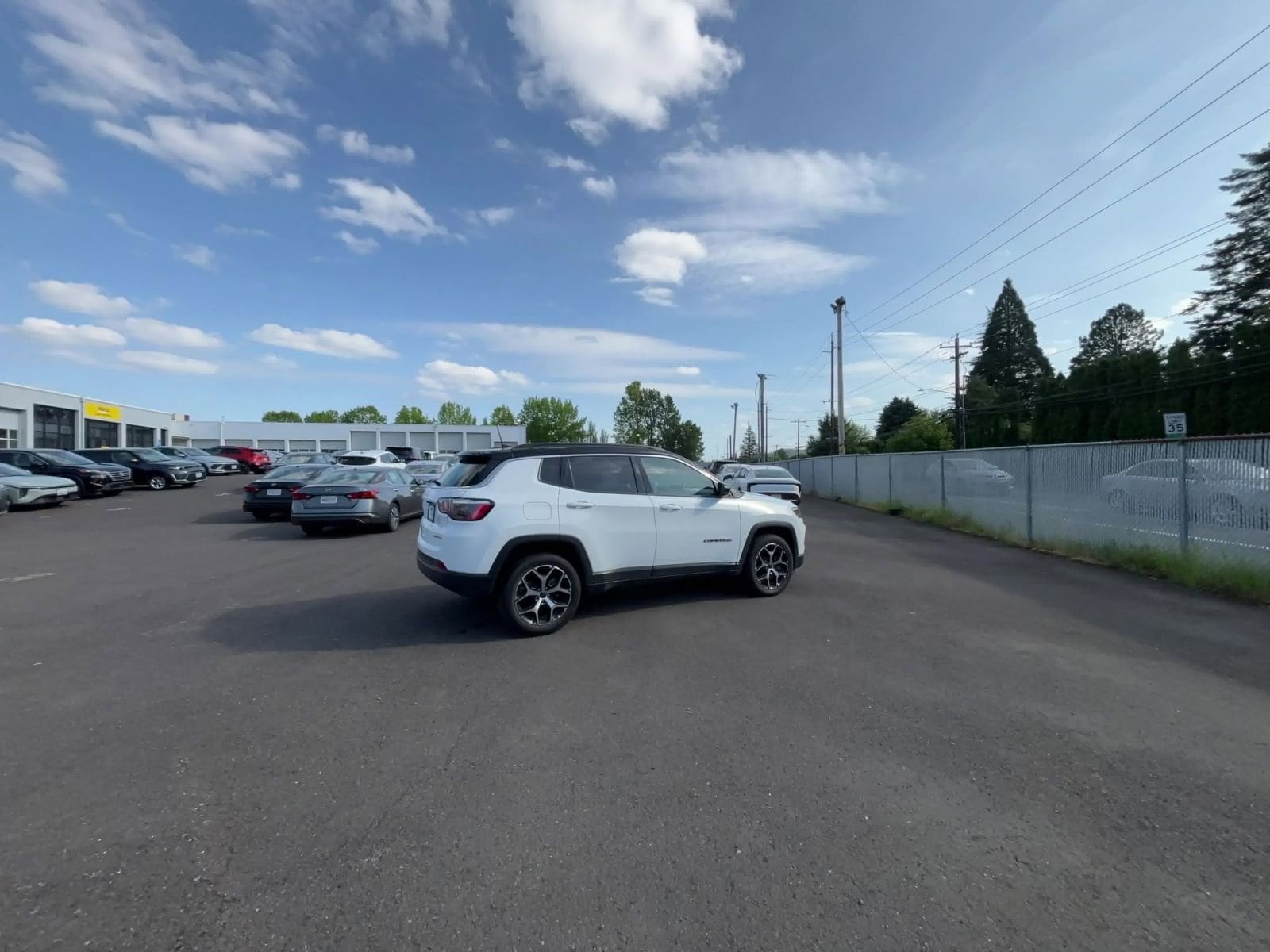 Thumbnail: 2025 Jeep Compass - 15