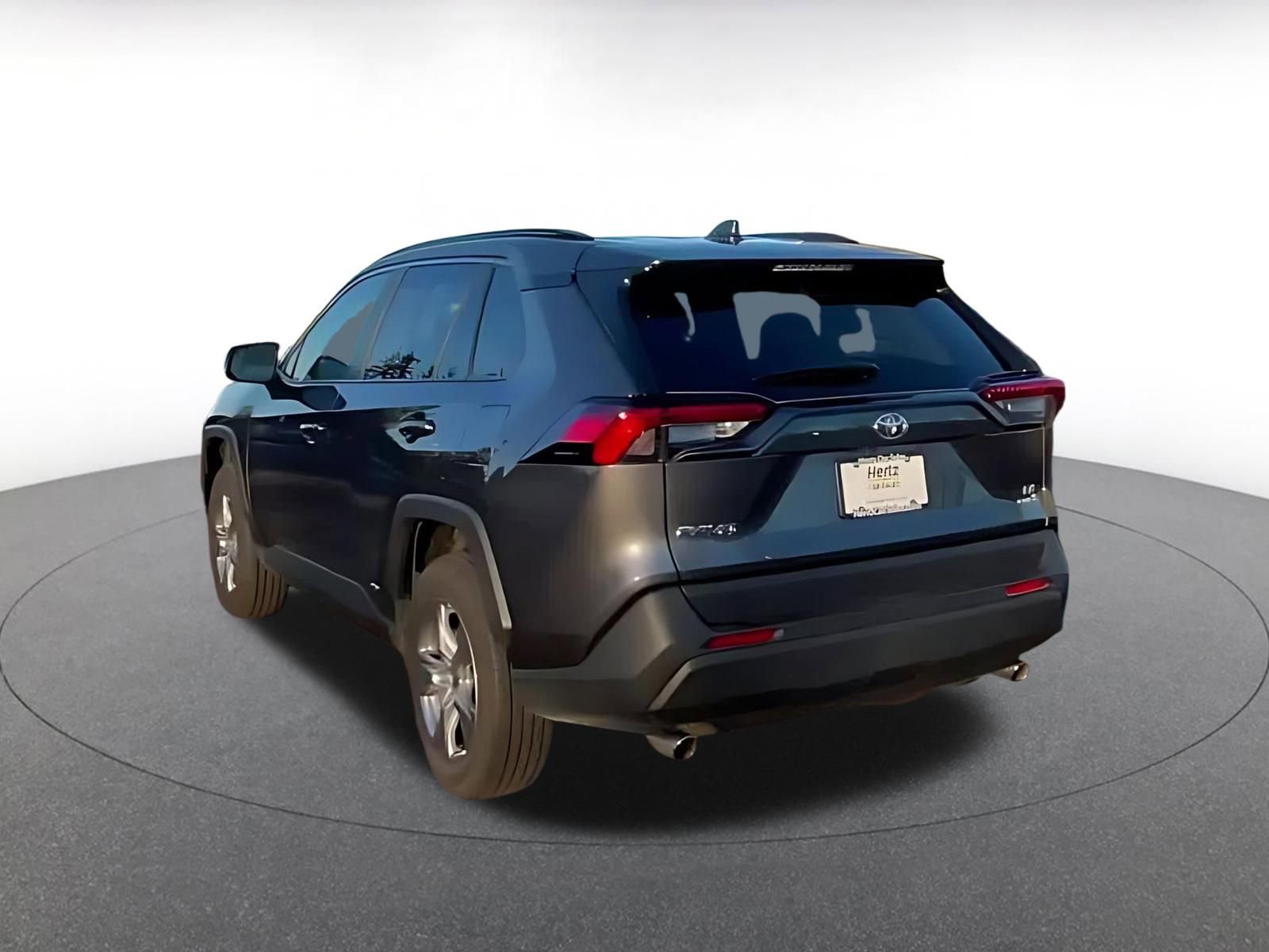 Thumbnail: 2025 Toyota RAV4 - 10