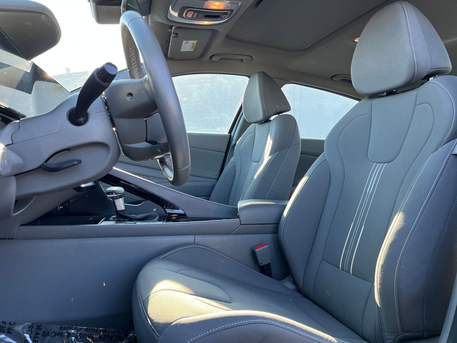 Thumbnail: 2025 Hyundai Elantra - 28