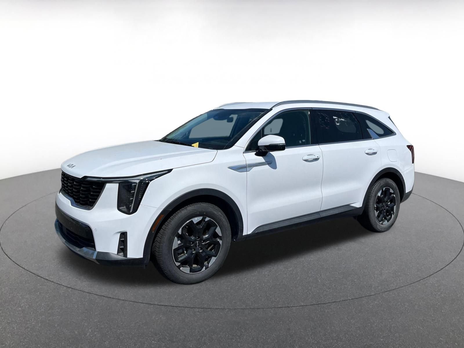 Thumbnail: 2024 Kia Sorento - 3