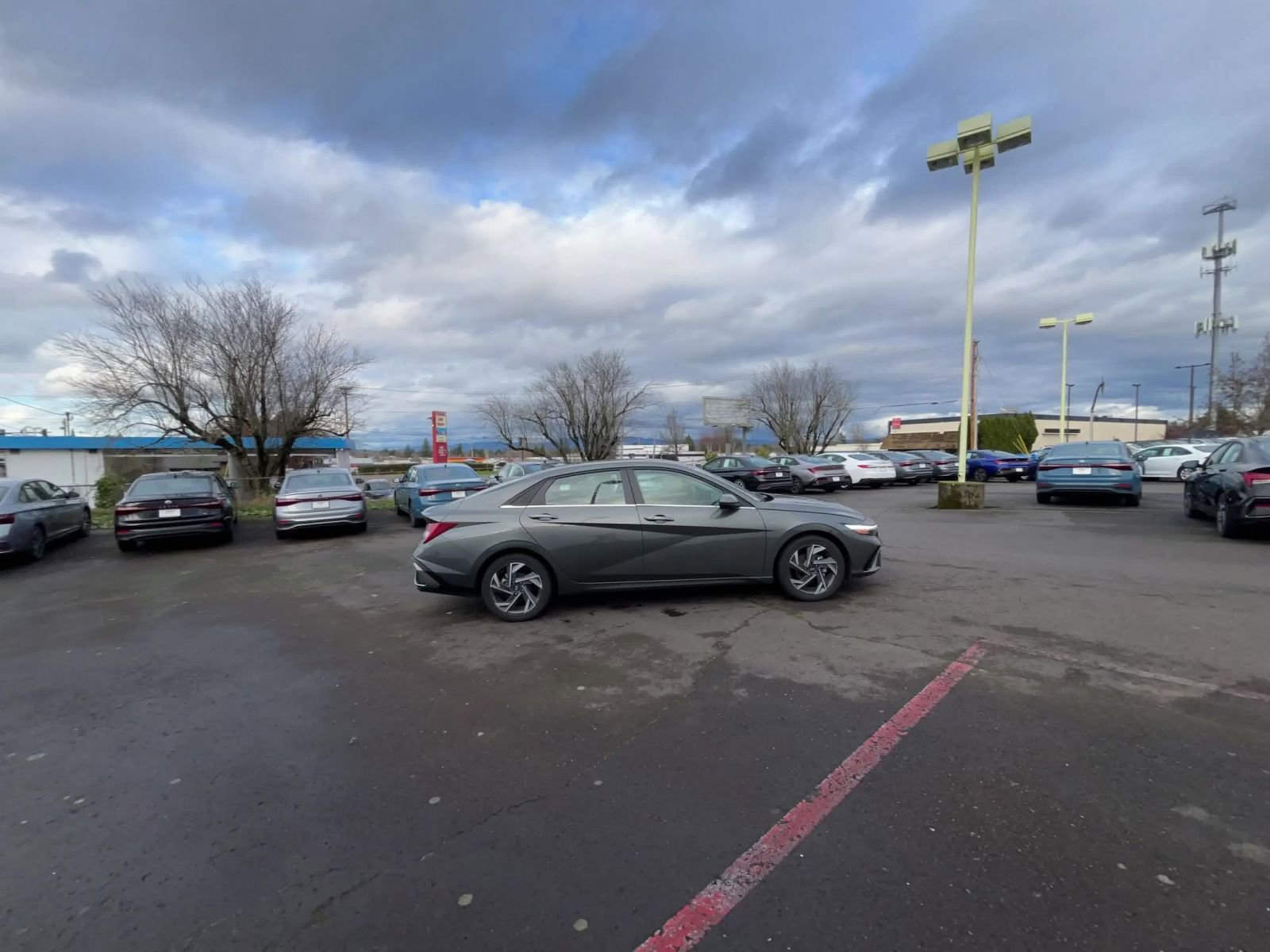 Thumbnail: 2025 Hyundai Elantra - 16