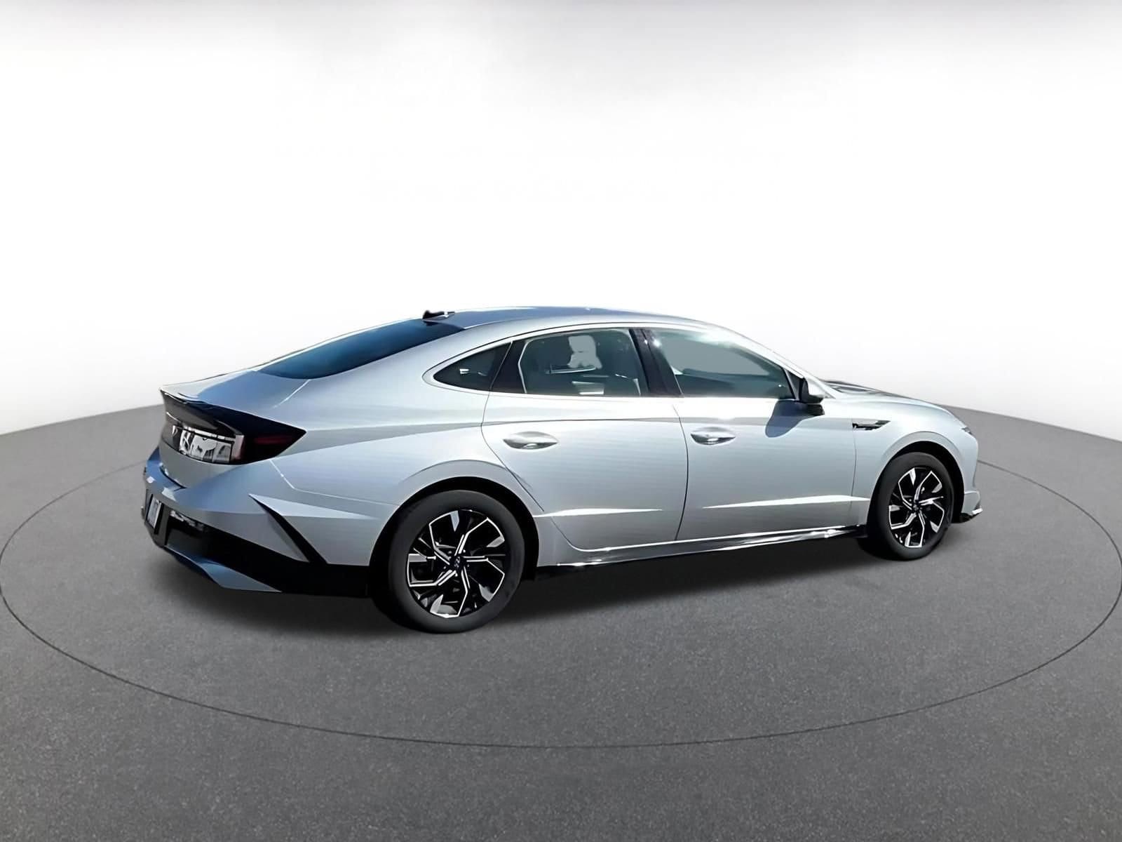 Thumbnail: 2025 Hyundai Sonata - 8