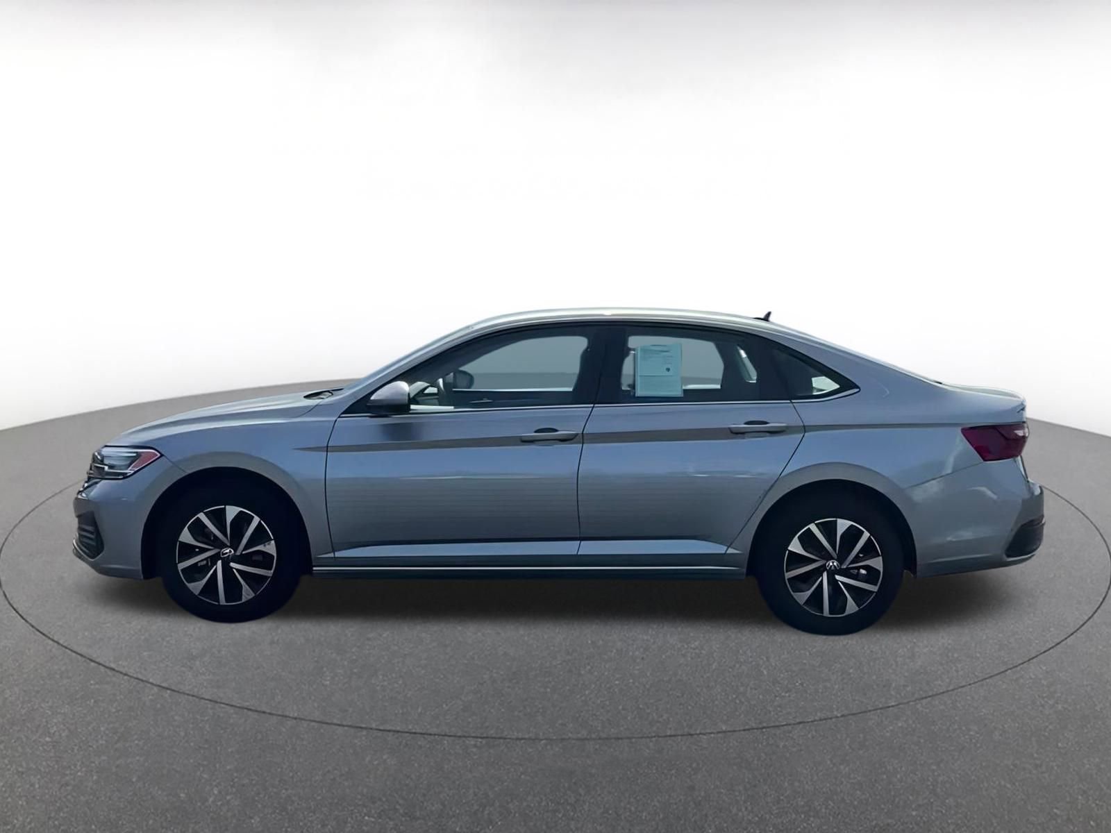 Thumbnail: 2024 Volkswagen Jetta - 11