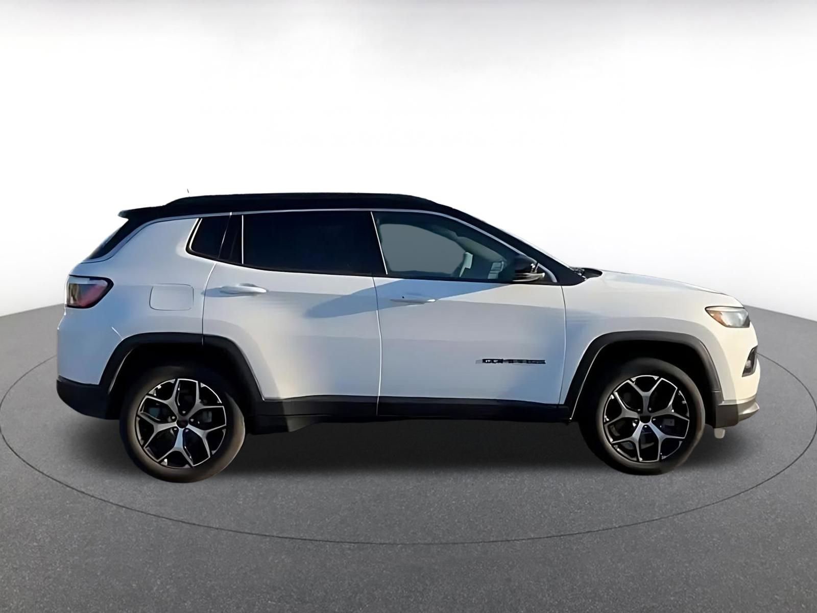 Thumbnail: 2025 Jeep Compass - 16