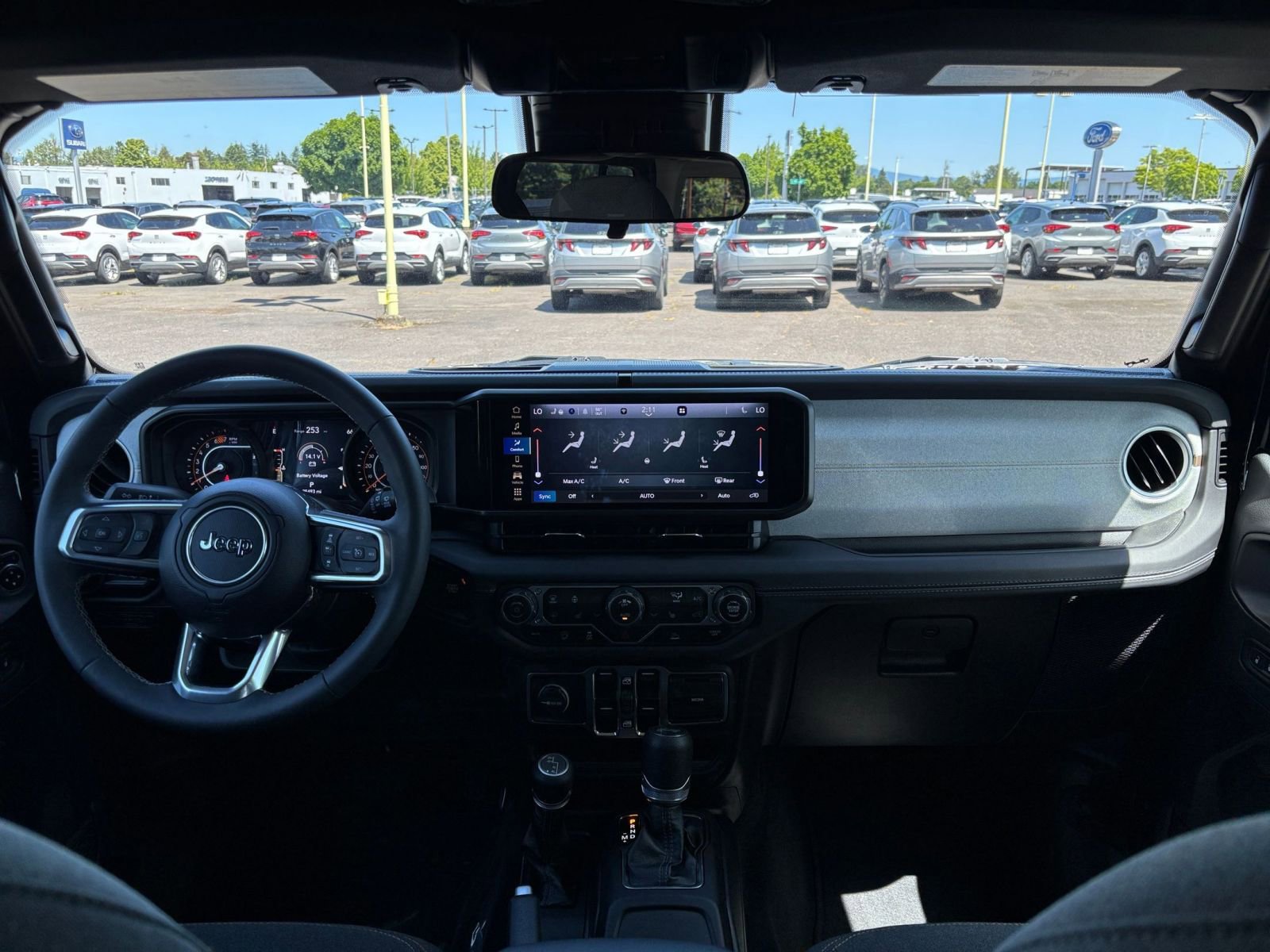 Thumbnail: 2025 Jeep Wrangler - 33