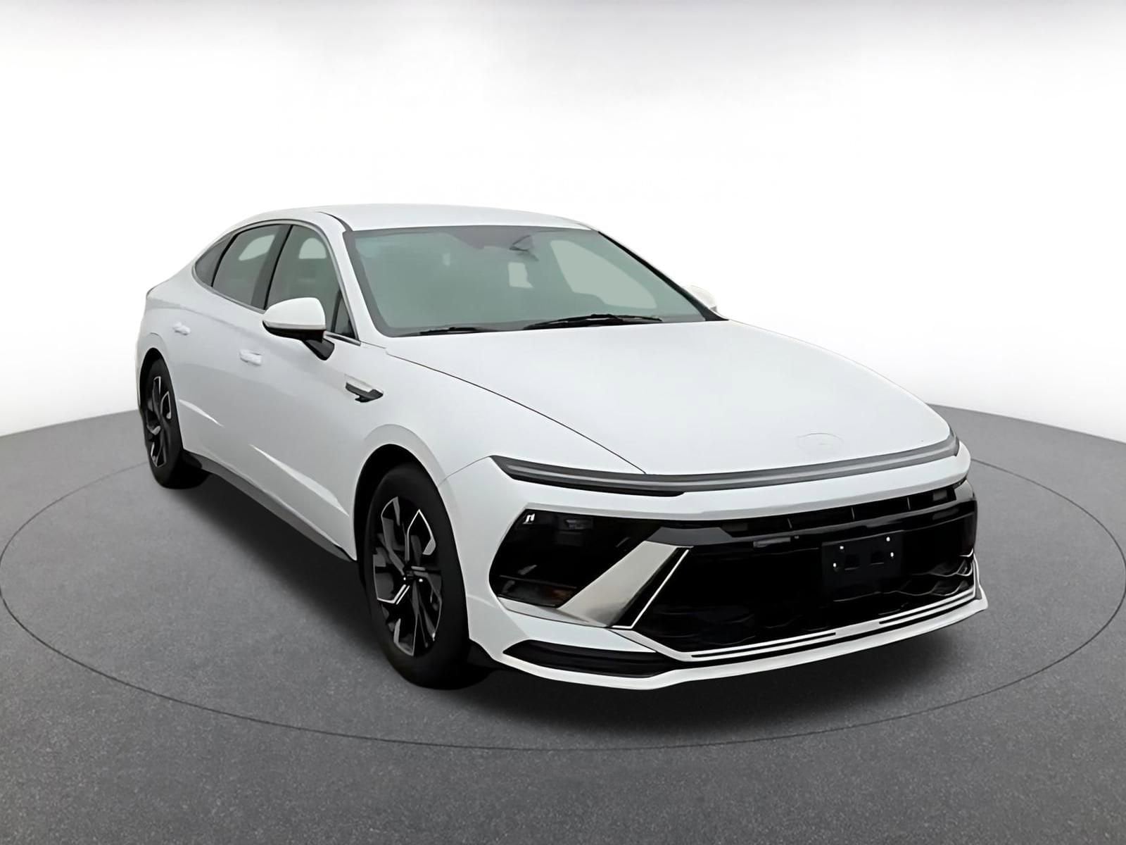 Thumbnail: 2025 Hyundai Sonata - 3