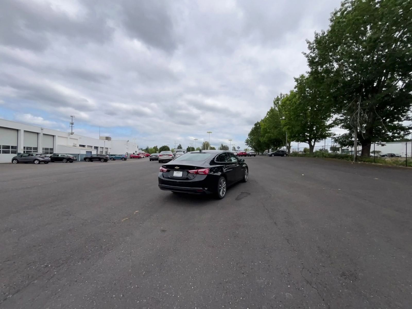 Thumbnail: 2024 Chevrolet Malibu - 12