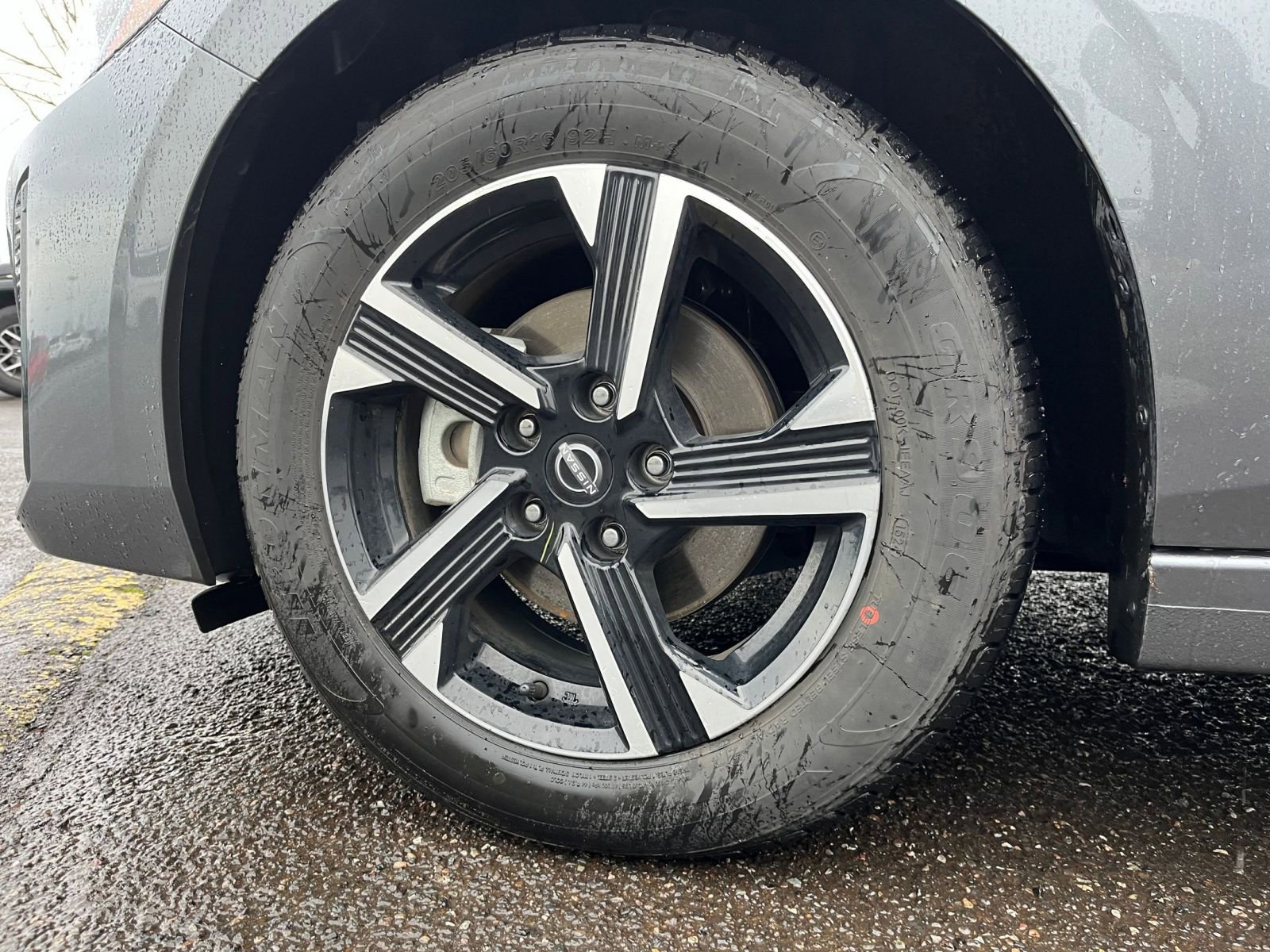 Thumbnail: 2025 Nissan Sentra - 28