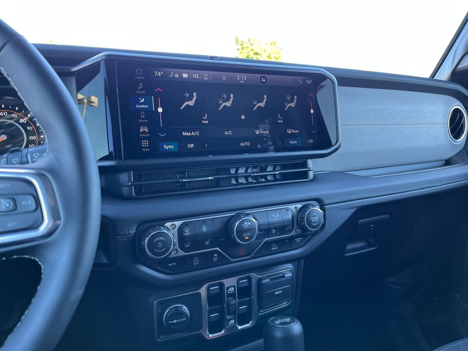 Thumbnail: 2025 Jeep Wrangler - 21