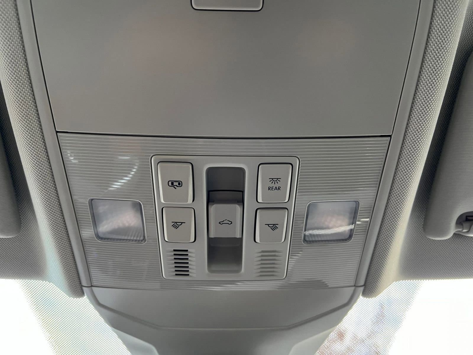 Thumbnail: 2025 Volkswagen Jetta - 24