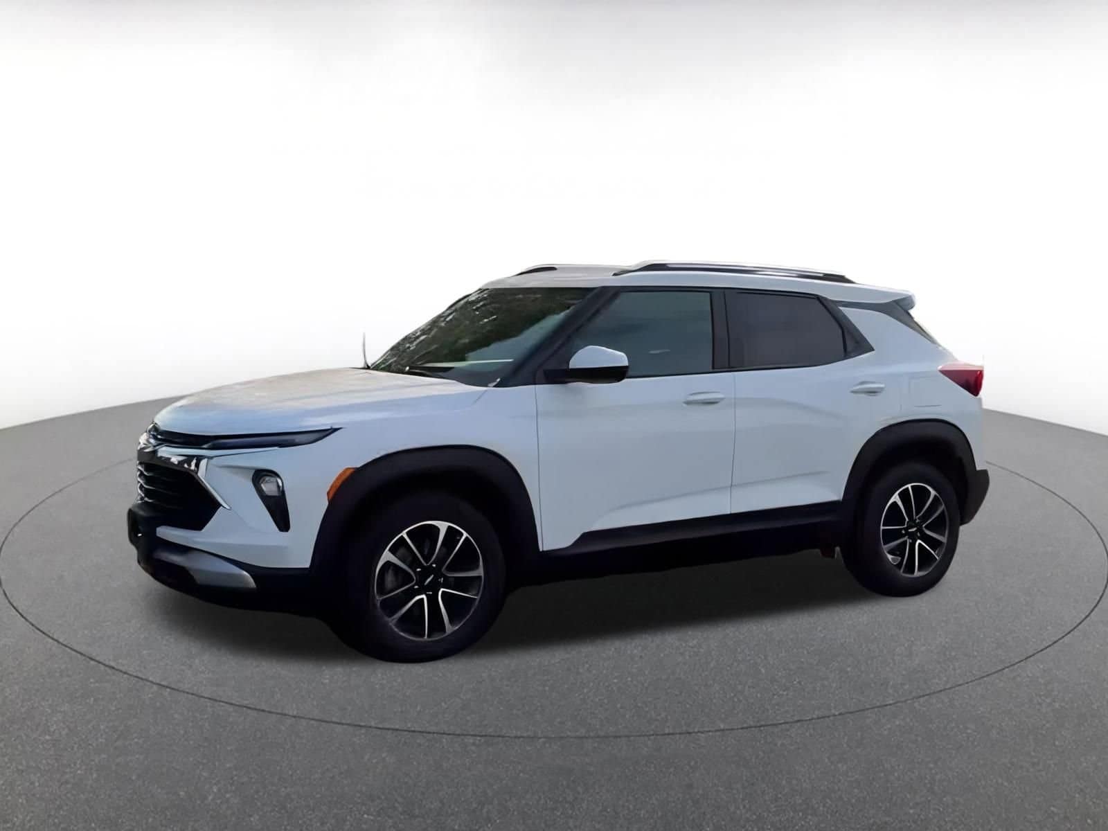 Thumbnail: 2024 Chevrolet TrailBlazer - 8