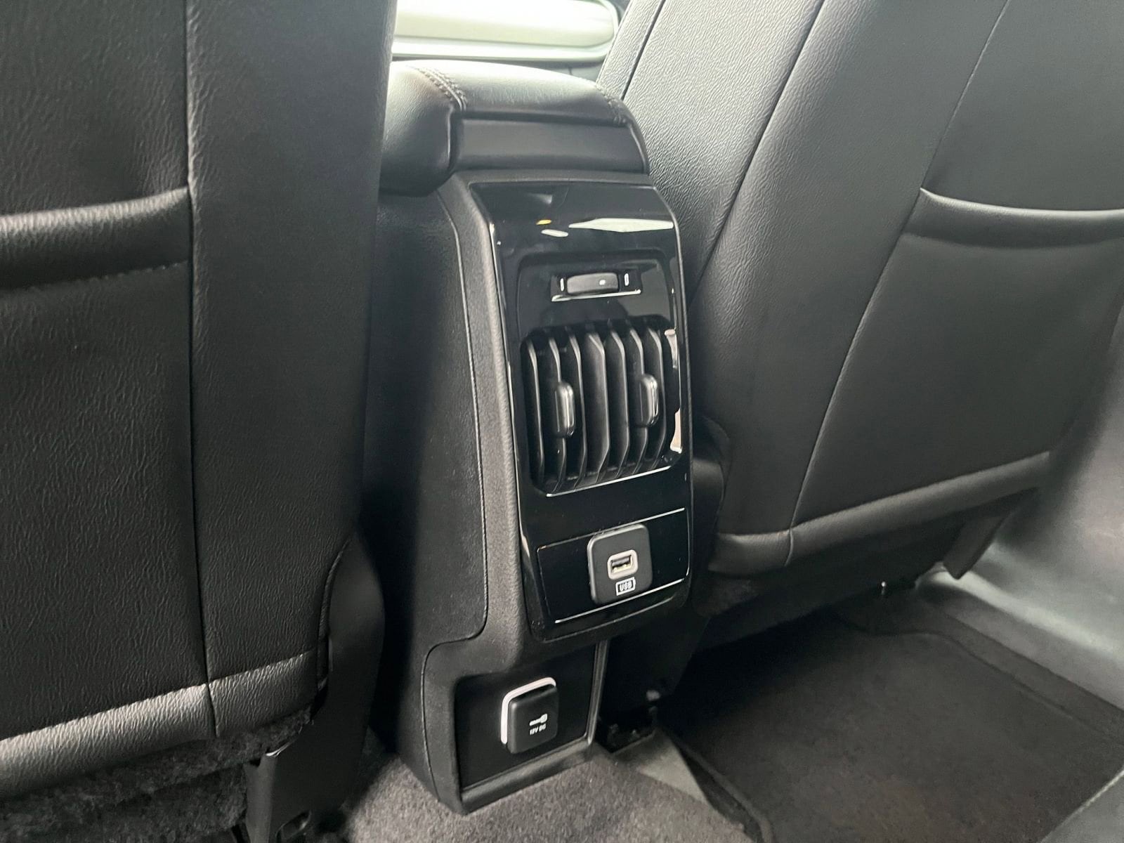 Thumbnail: 2025 Jeep Compass - 24