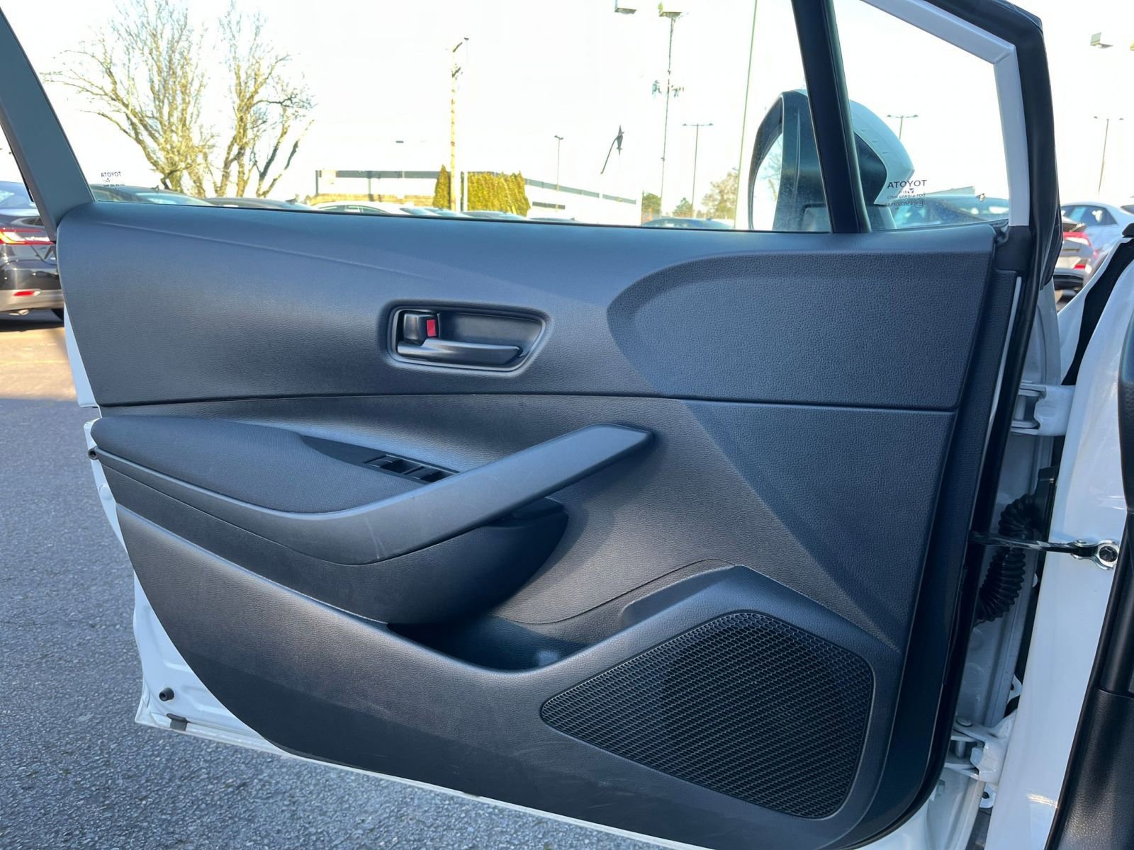 Thumbnail: 2025 Toyota Corolla - 20