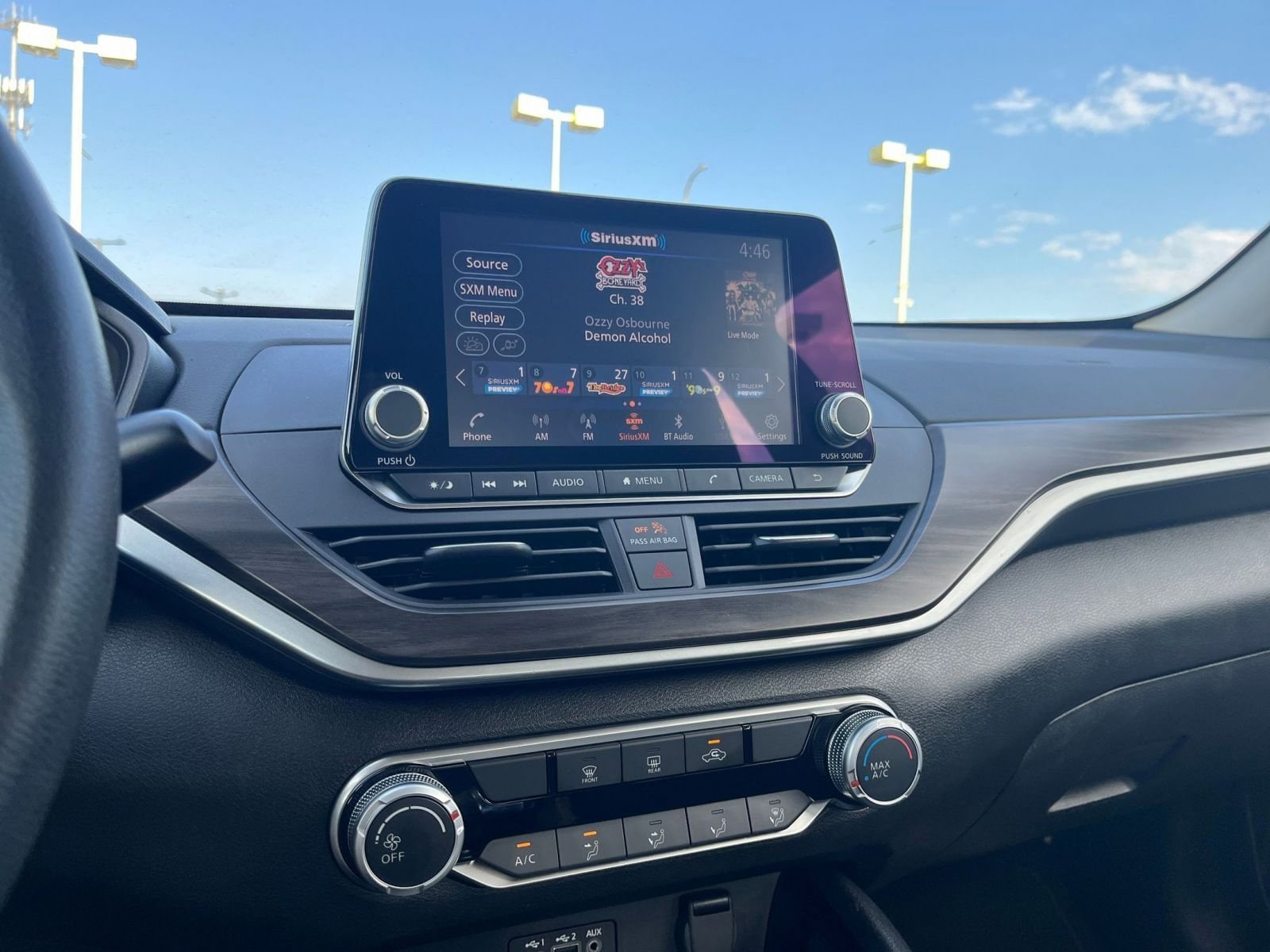Thumbnail: 2024 Nissan Altima - 21