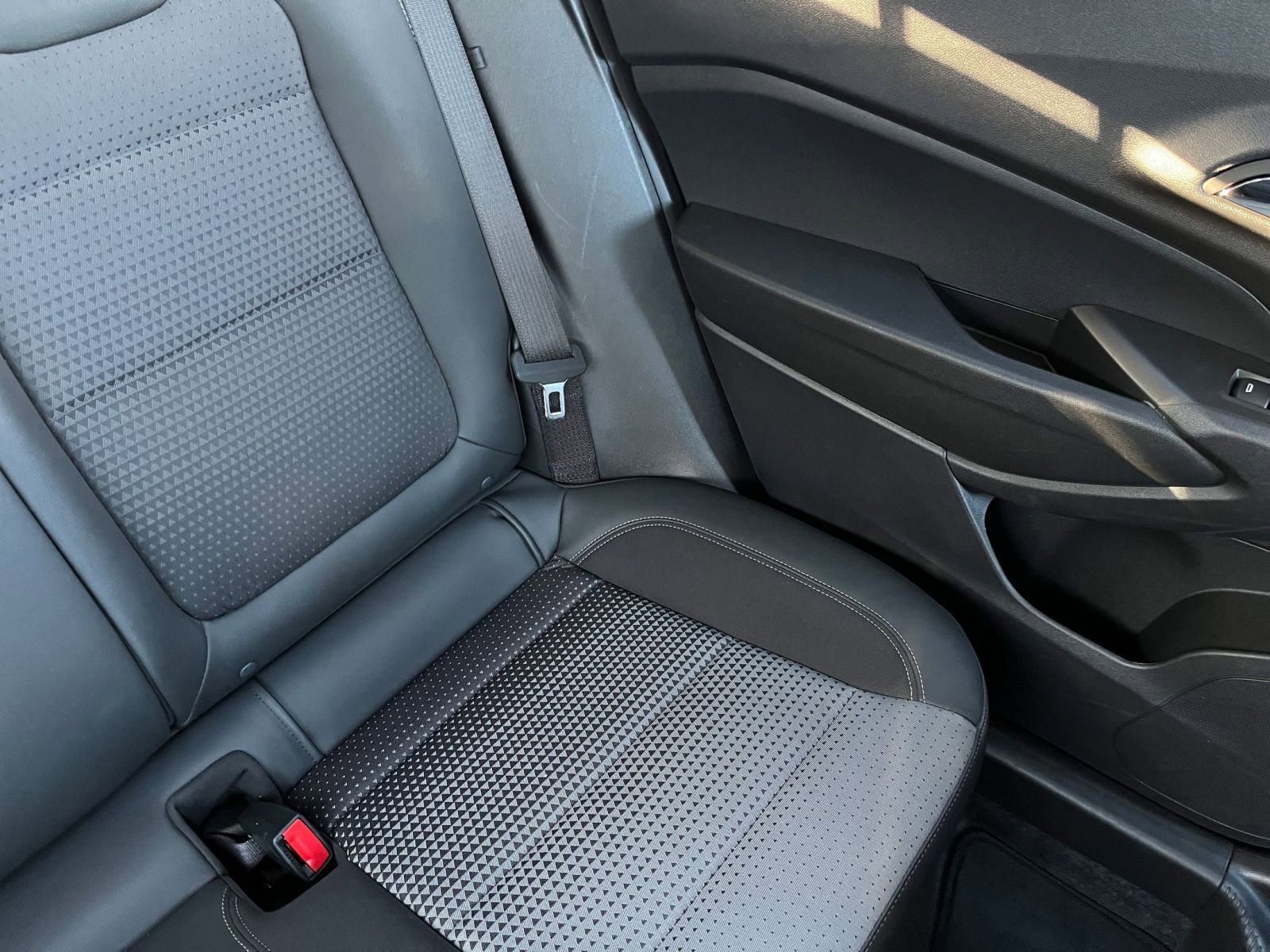 Thumbnail: 2025 Chevrolet Trax - 35