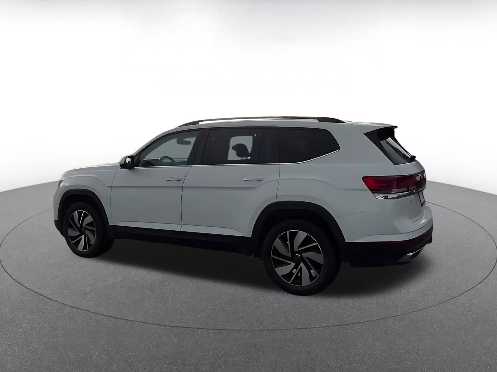 Thumbnail: 2025 Volkswagen Atlas - 10
