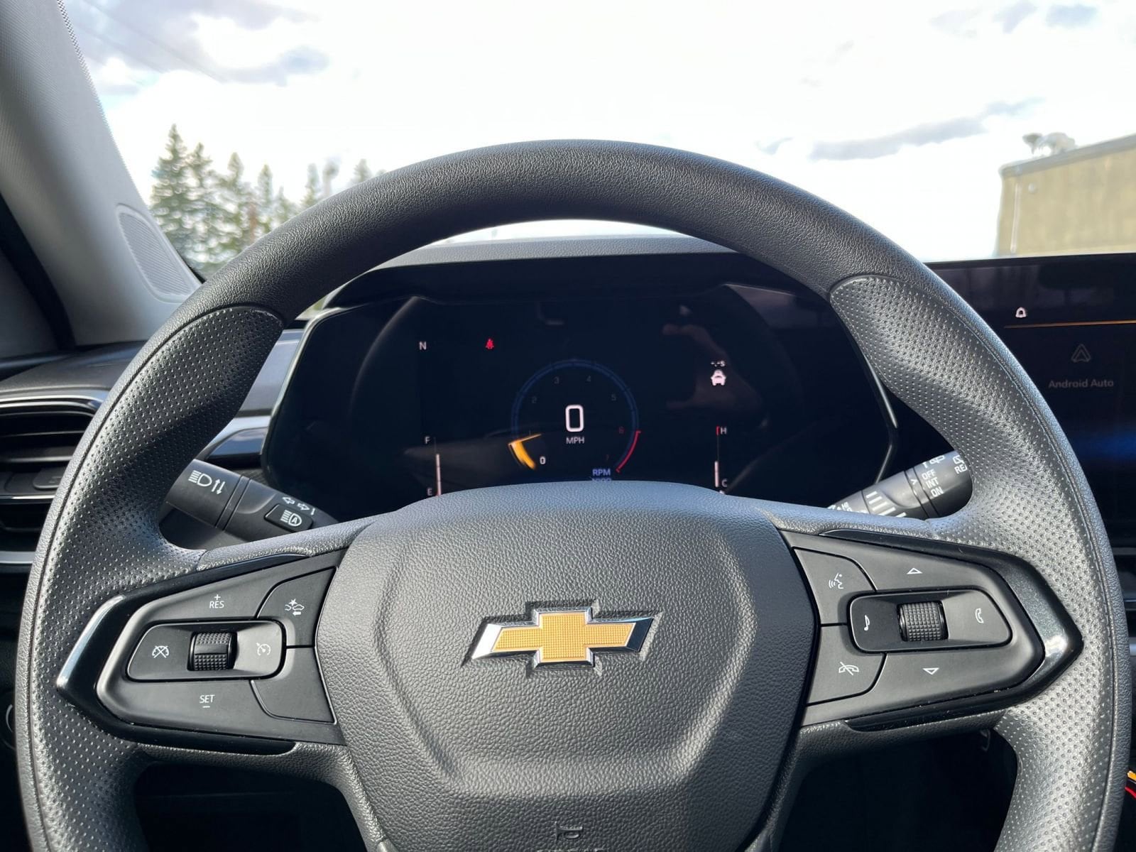 Thumbnail: 2025 Chevrolet TrailBlazer - 27