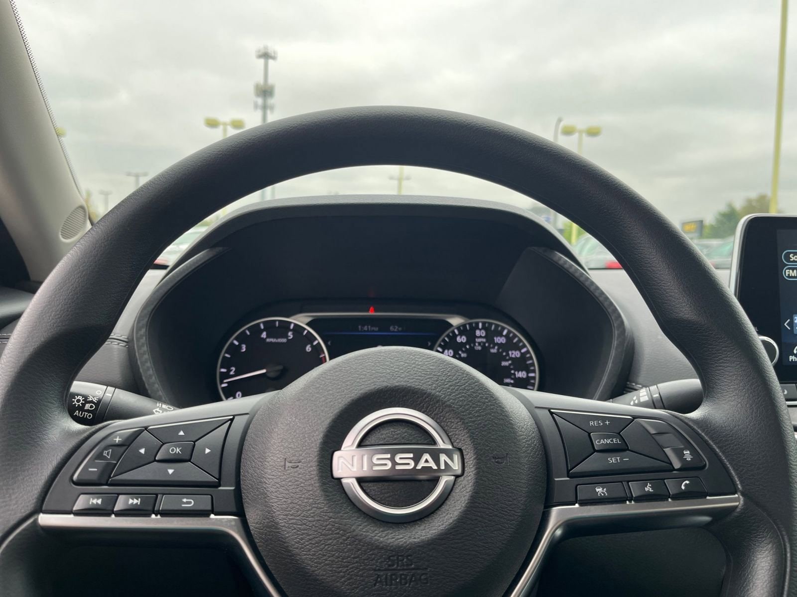 Thumbnail: 2024 Nissan Sentra - 25