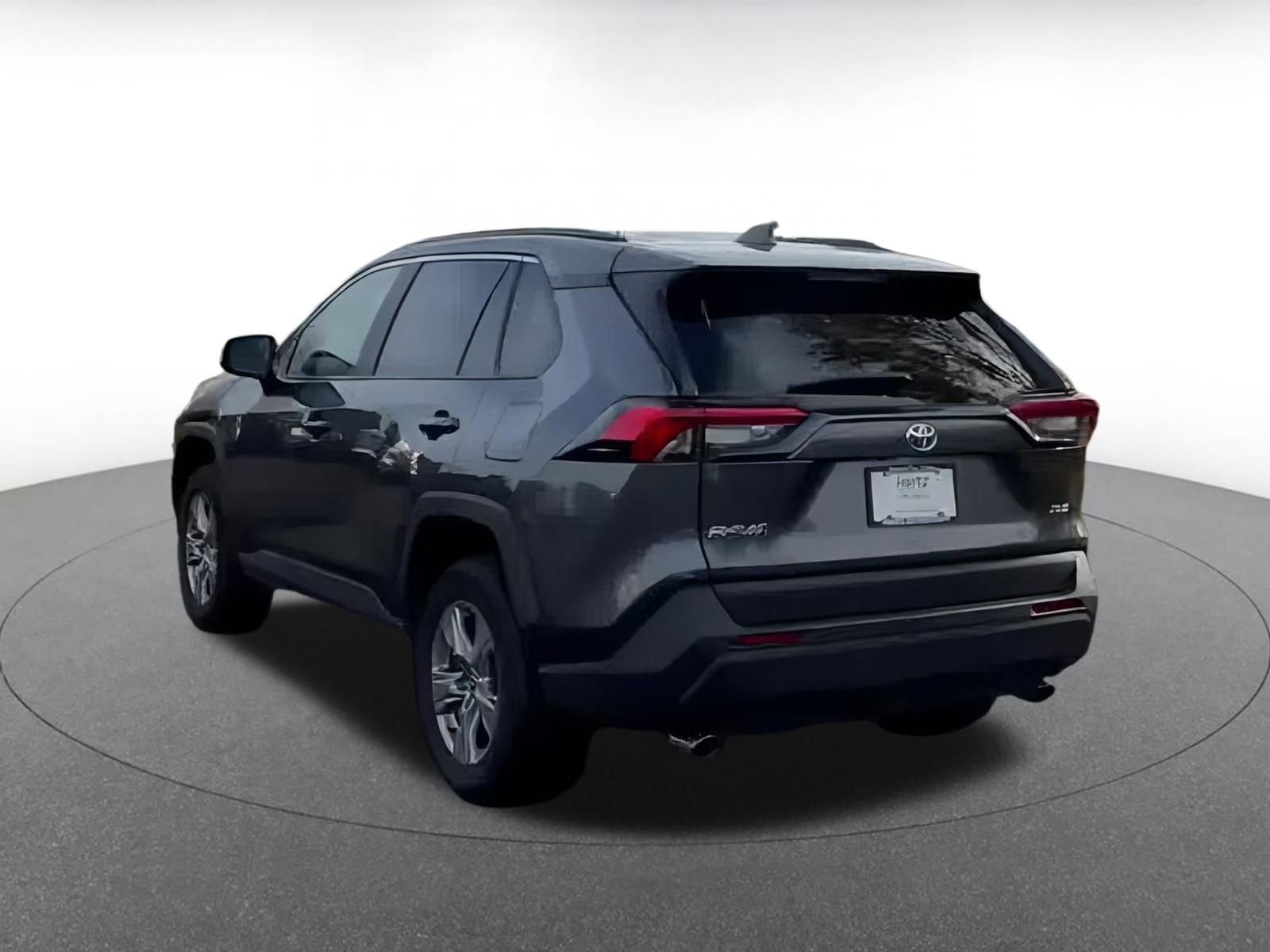 Thumbnail: 2025 Toyota RAV4 - 10