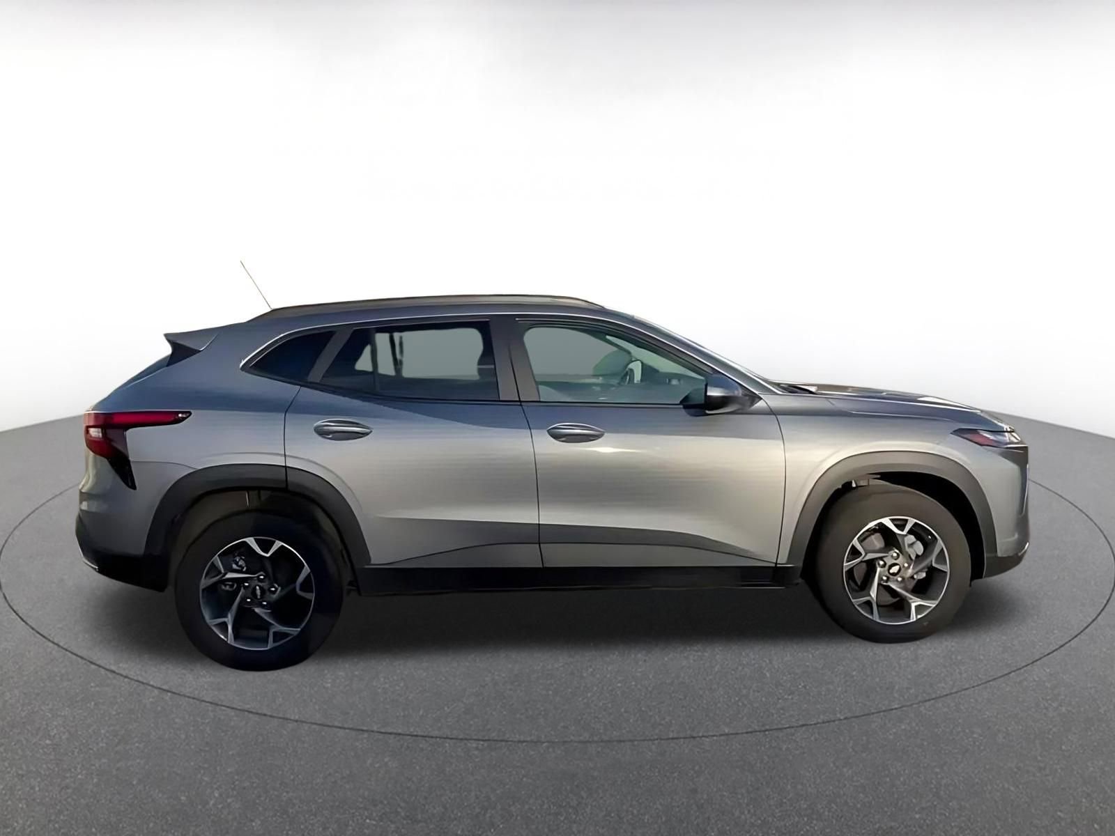 Thumbnail: 2025 Chevrolet Trax - 16