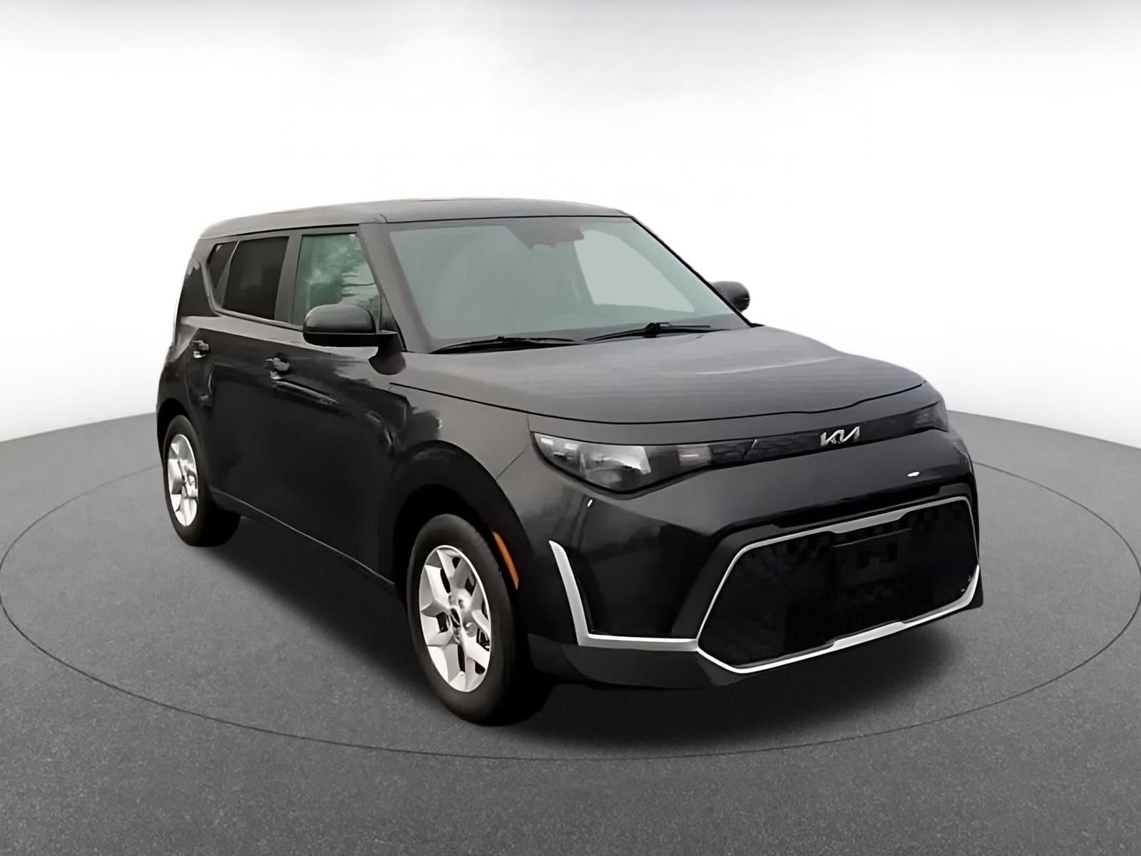 Thumbnail: 2025 Kia Soul - 3