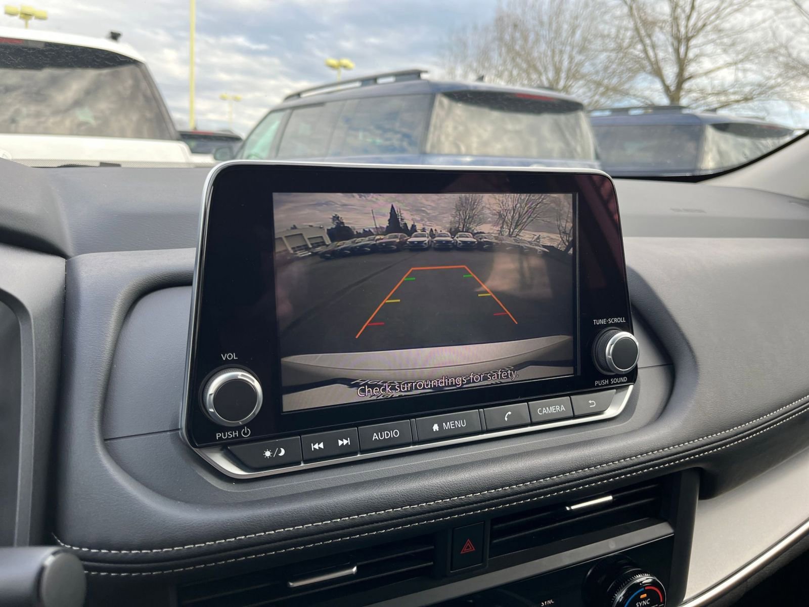 Thumbnail: 2025 Nissan Rogue - 27