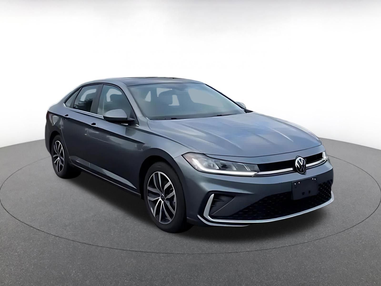 Thumbnail: 2025 Volkswagen Jetta - 3