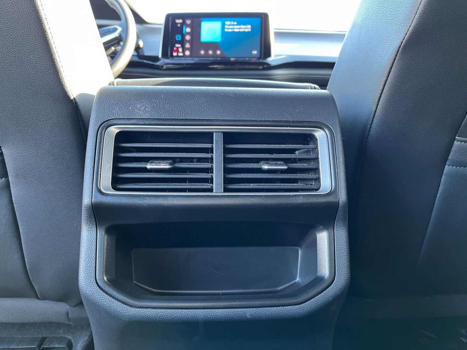 Thumbnail: 2024 Volkswagen Atlas - 27