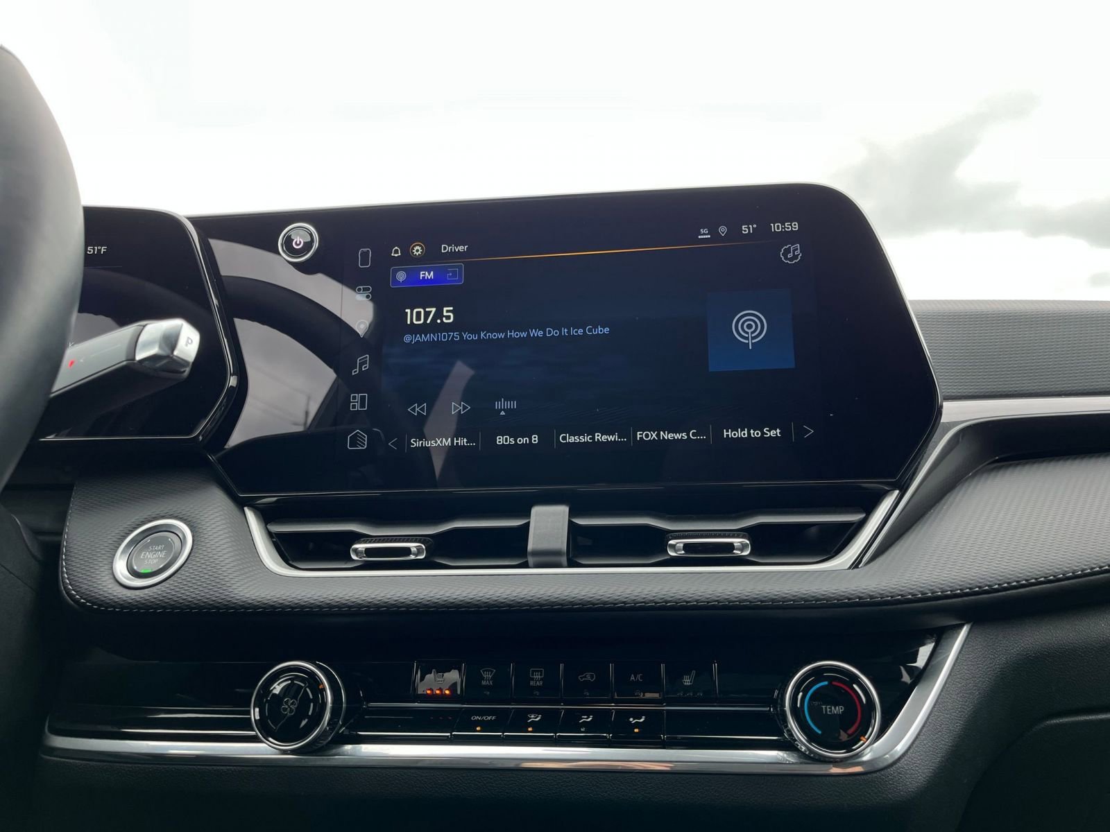 Thumbnail: 2025 Chevrolet Equinox - 21